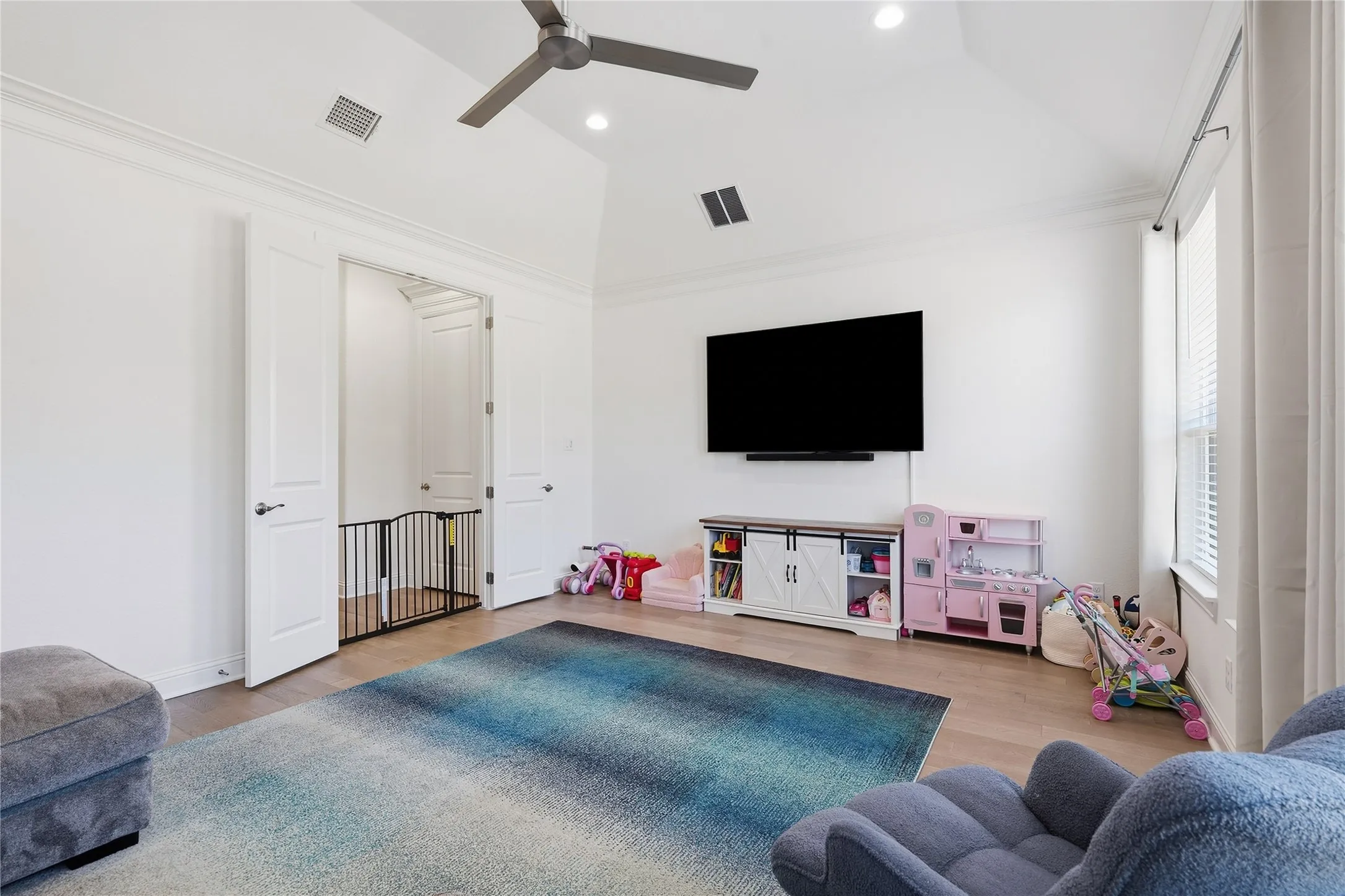 Single Family Residence For Sale in Parker County , 1021 Tobey Court, Aledo, Texas 76008, 4 Bedroom, 3 Bathroom, 3 Garage spaces, 2,995 Sqft, built in 2023, mls#21392225, Real Estate Agent in Aledo, Homes For Sale in Parker county, Homes For Sale in Aledo, Realtor in Aledo Texas, Real Estate Brokerage Independent Realty Texas, Luminita Cordes Realtor