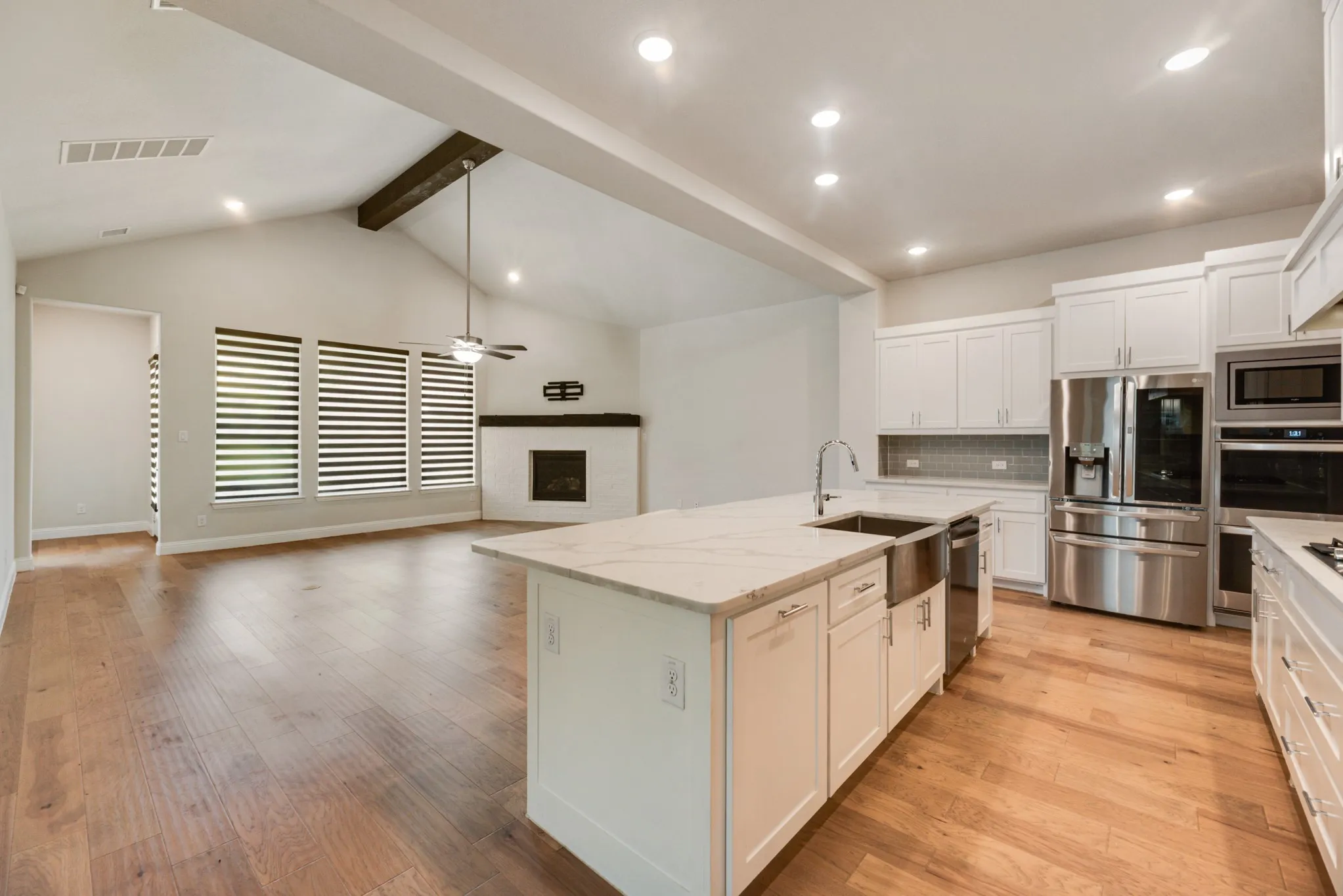 Single Family Residence For Rent in Johnson County , 3107 Trinity Ridge Street, Mansfield, Texas 76063, 4 Bedroom, 4 Bathroom, 3 Garage spaces, 3,383 Sqft, built in 2022, mls#21388395, Real Estate Agent in Mansfield, Homes For Rent in Johnson county, Homes For Rent in Mansfield, Realtor in Mansfield Texas, Real Estate Brokerage Independent Realty Texas, Luminita Cordes Realtor