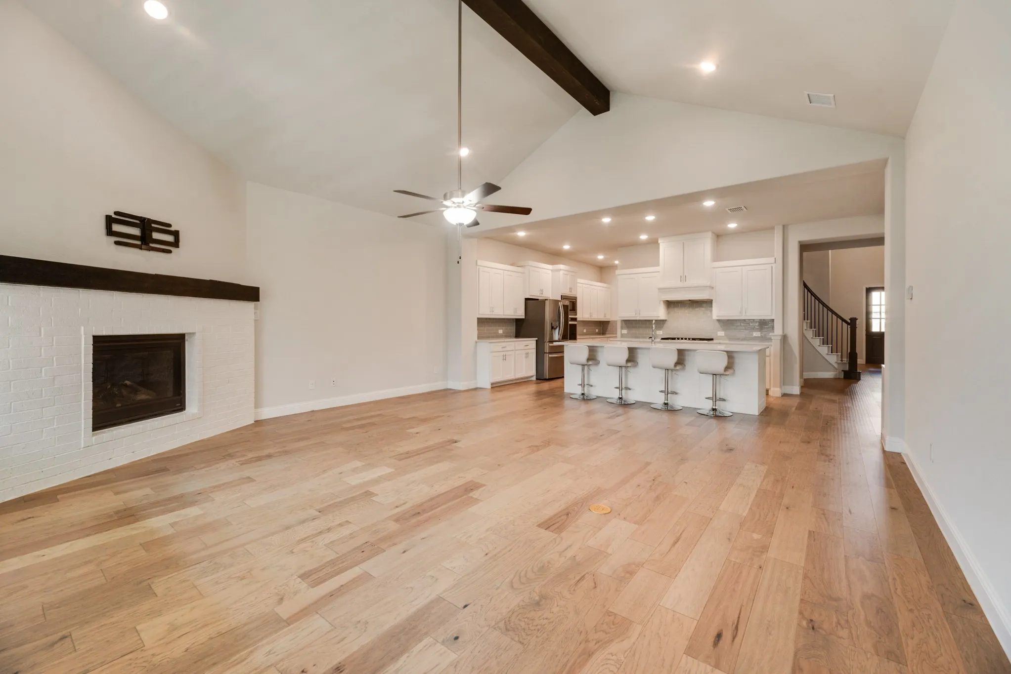Single Family Residence For Rent in Johnson County , 3107 Trinity Ridge Street, Mansfield, Texas 76063, 4 Bedroom, 4 Bathroom, 3 Garage spaces, 3,383 Sqft, built in 2022, mls#21388395, Real Estate Agent in Mansfield, Homes For Rent in Johnson county, Homes For Rent in Mansfield, Realtor in Mansfield Texas, Real Estate Brokerage Independent Realty Texas, Luminita Cordes Realtor