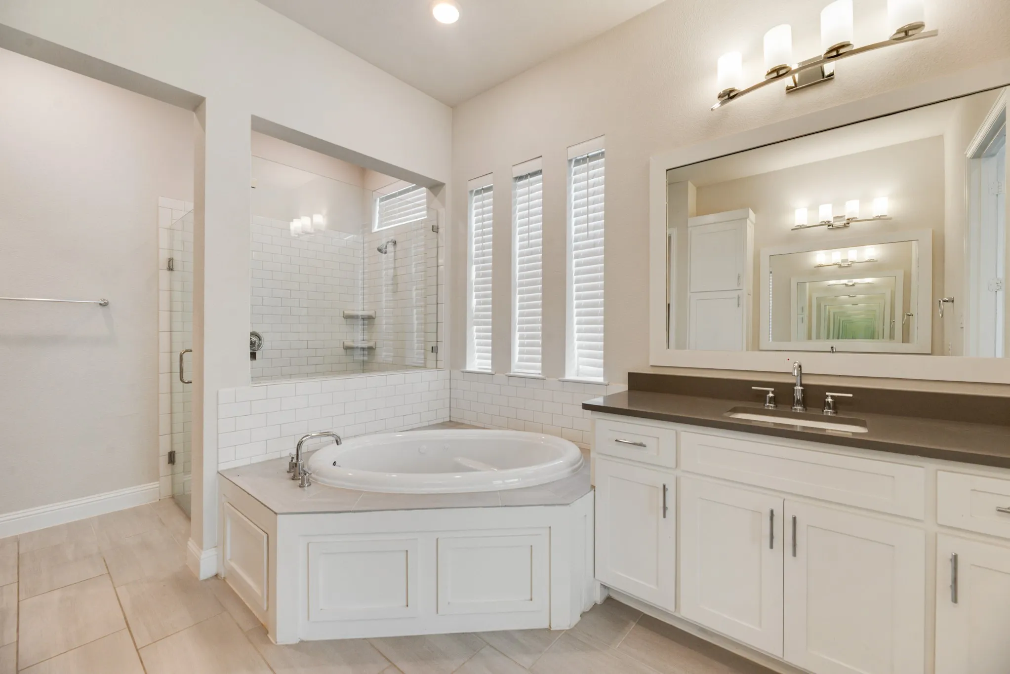 Single Family Residence For Rent in Johnson County , 3107 Trinity Ridge Street, Mansfield, Texas 76063, 4 Bedroom, 4 Bathroom, 3 Garage spaces, 3,383 Sqft, built in 2022, mls#21388395, Real Estate Agent in Mansfield, Homes For Rent in Johnson county, Homes For Rent in Mansfield, Realtor in Mansfield Texas, Real Estate Brokerage Independent Realty Texas, Luminita Cordes Realtor