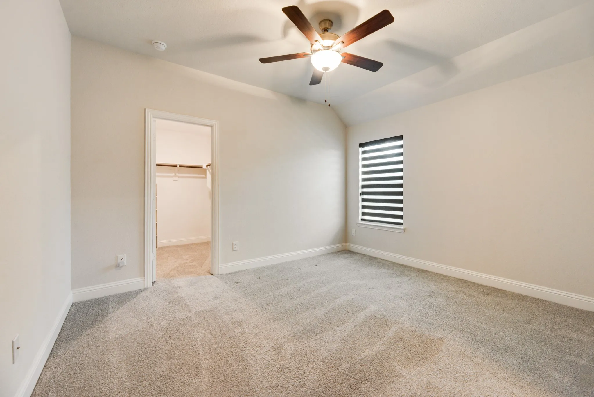 Single Family Residence For Rent in Johnson County , 3107 Trinity Ridge Street, Mansfield, Texas 76063, 4 Bedroom, 4 Bathroom, 3 Garage spaces, 3,383 Sqft, built in 2022, mls#21388395, Real Estate Agent in Mansfield, Homes For Rent in Johnson county, Homes For Rent in Mansfield, Realtor in Mansfield Texas, Real Estate Brokerage Independent Realty Texas, Luminita Cordes Realtor
