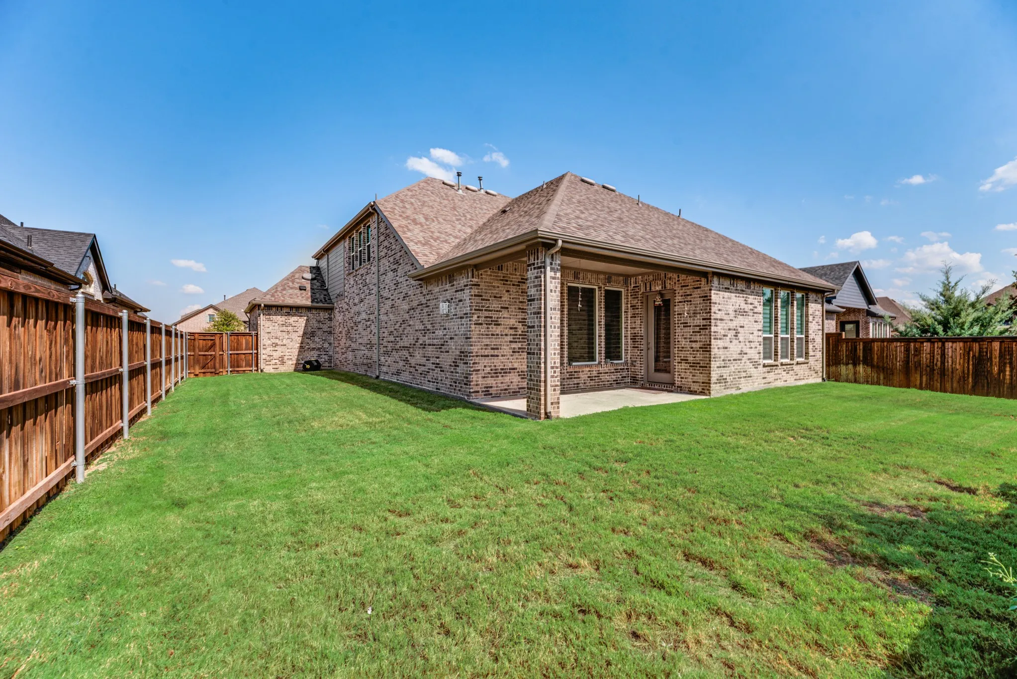 Single Family Residence For Rent in Johnson County , 3107 Trinity Ridge Street, Mansfield, Texas 76063, 4 Bedroom, 4 Bathroom, 3 Garage spaces, 3,383 Sqft, built in 2022, mls#21388395, Real Estate Agent in Mansfield, Homes For Rent in Johnson county, Homes For Rent in Mansfield, Realtor in Mansfield Texas, Real Estate Brokerage Independent Realty Texas, Luminita Cordes Realtor