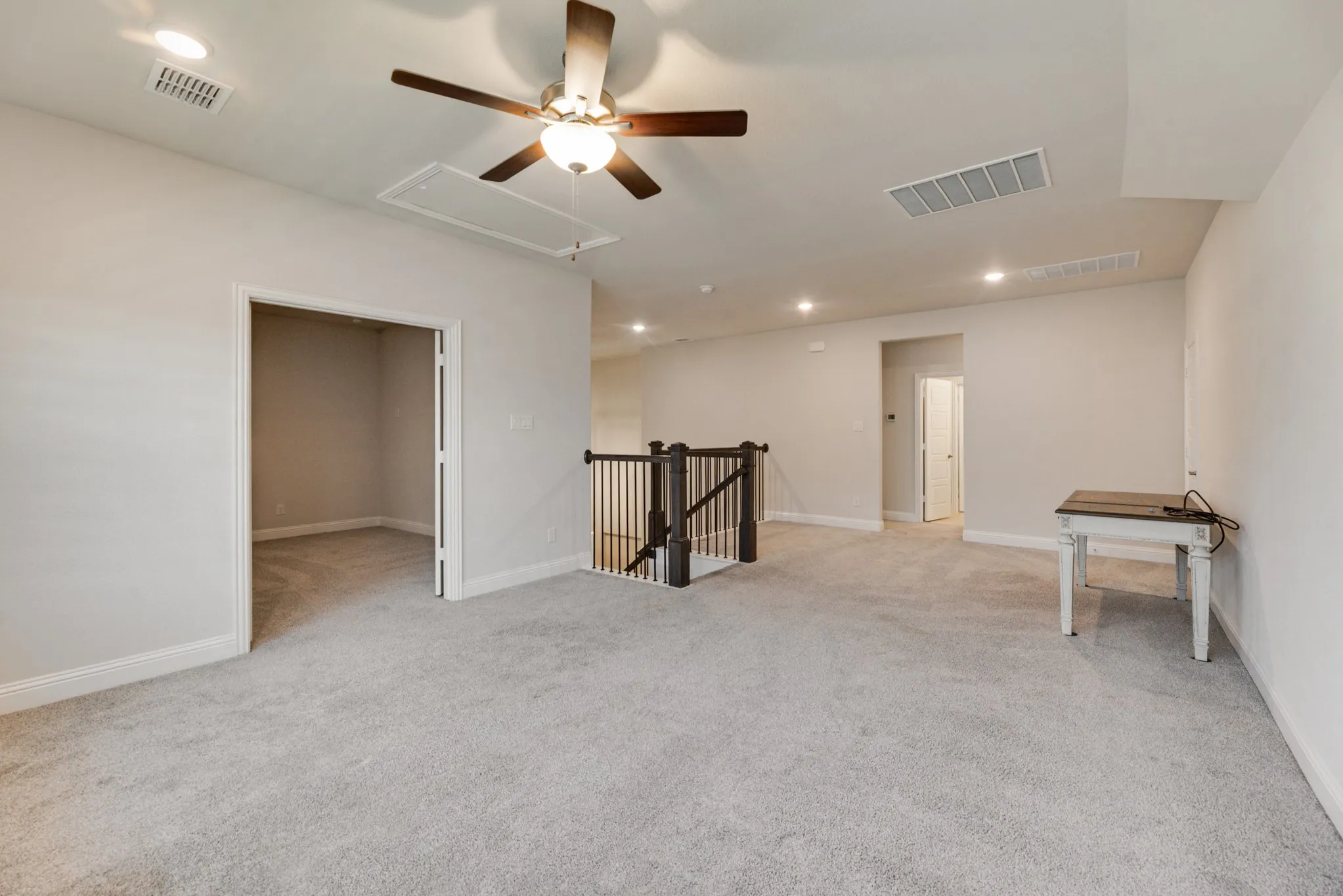 Single Family Residence For Rent in Johnson County , 3107 Trinity Ridge Street, Mansfield, Texas 76063, 4 Bedroom, 4 Bathroom, 3 Garage spaces, 3,383 Sqft, built in 2022, mls#21388395, Real Estate Agent in Mansfield, Homes For Rent in Johnson county, Homes For Rent in Mansfield, Realtor in Mansfield Texas, Real Estate Brokerage Independent Realty Texas, Luminita Cordes Realtor