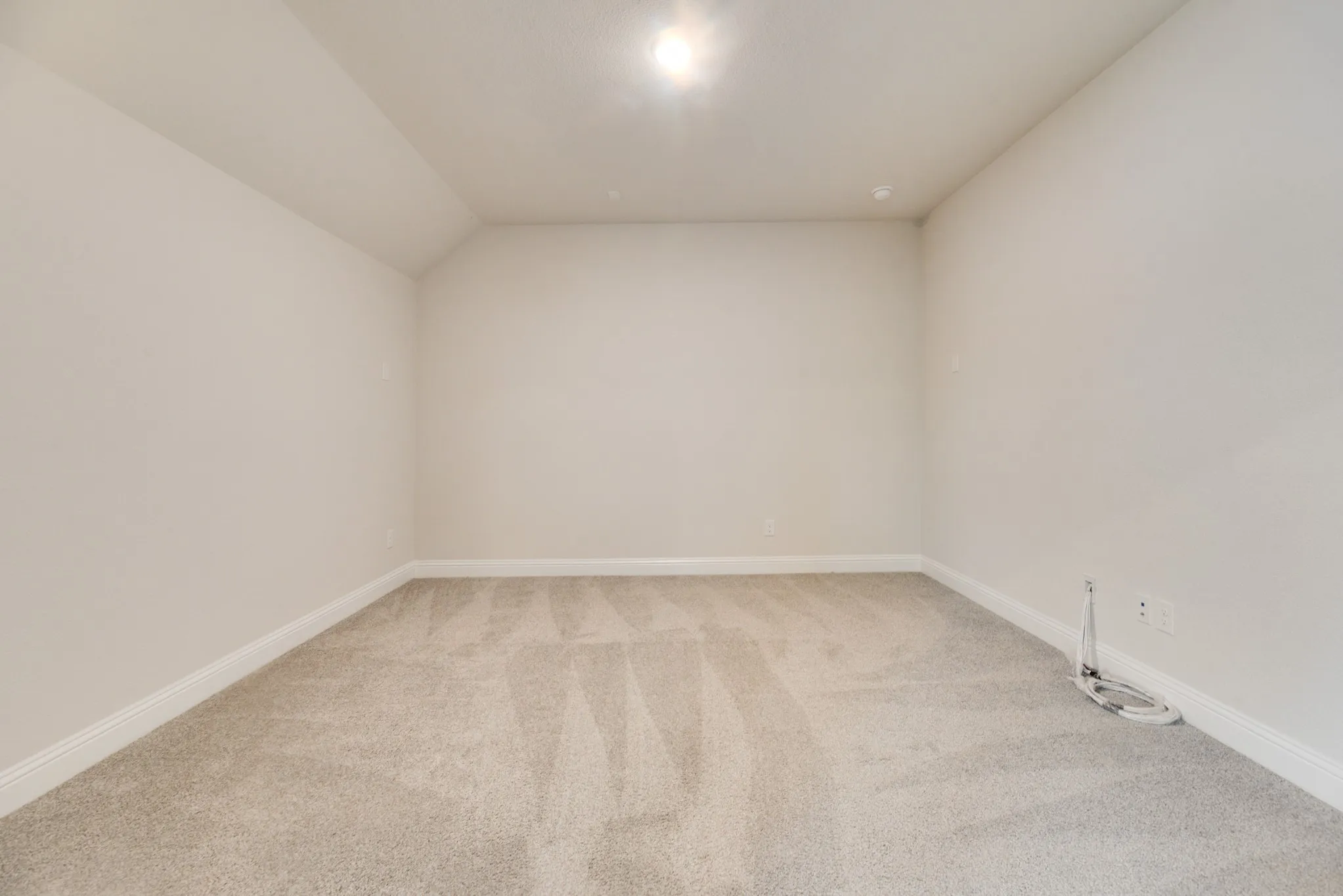 Single Family Residence For Rent in Johnson County , 3107 Trinity Ridge Street, Mansfield, Texas 76063, 4 Bedroom, 4 Bathroom, 3 Garage spaces, 3,383 Sqft, built in 2022, mls#21388395, Real Estate Agent in Mansfield, Homes For Rent in Johnson county, Homes For Rent in Mansfield, Realtor in Mansfield Texas, Real Estate Brokerage Independent Realty Texas, Luminita Cordes Realtor