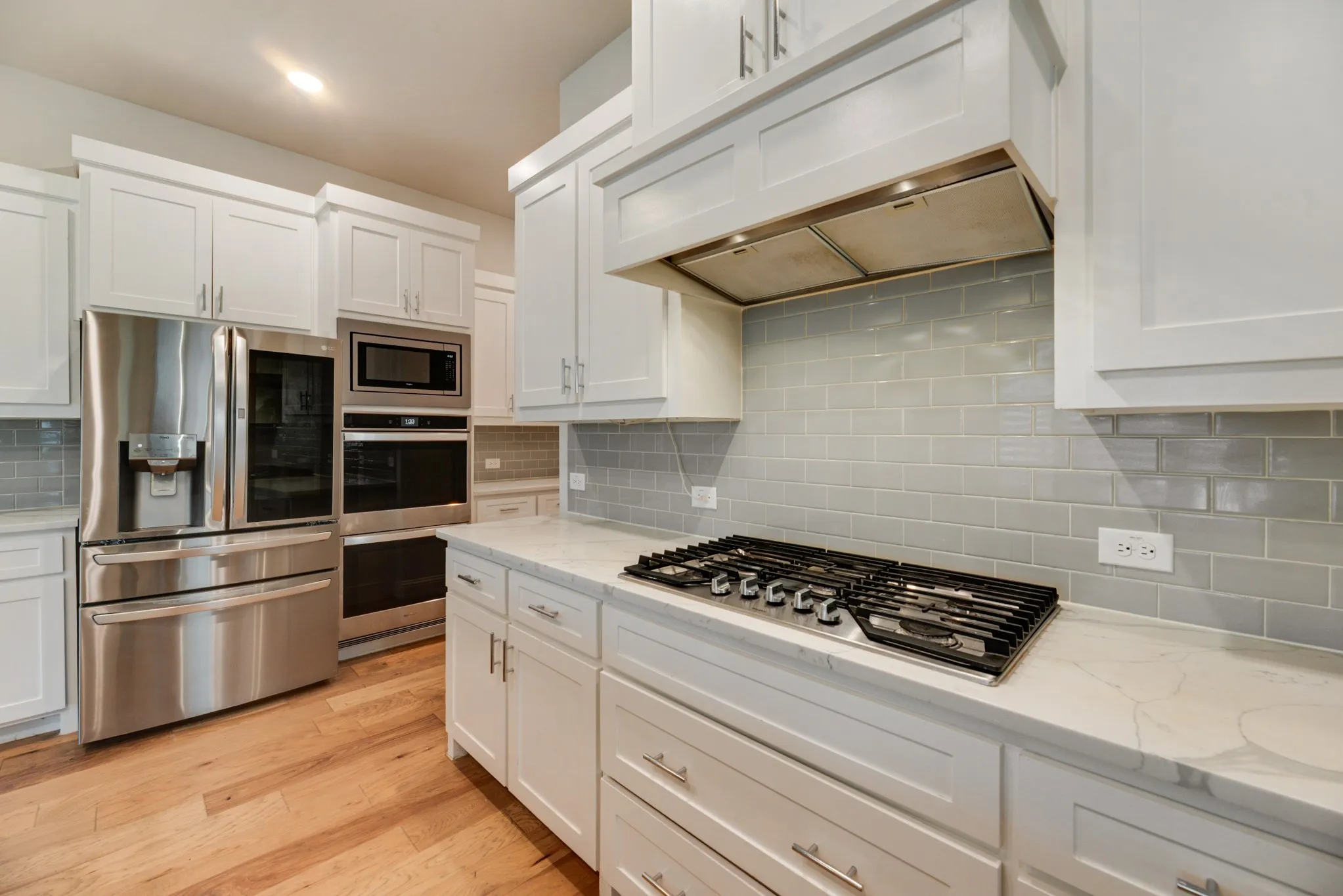 Single Family Residence For Rent in Johnson County , 3107 Trinity Ridge Street, Mansfield, Texas 76063, 4 Bedroom, 4 Bathroom, 3 Garage spaces, 3,383 Sqft, built in 2022, mls#21388395, Real Estate Agent in Mansfield, Homes For Rent in Johnson county, Homes For Rent in Mansfield, Realtor in Mansfield Texas, Real Estate Brokerage Independent Realty Texas, Luminita Cordes Realtor