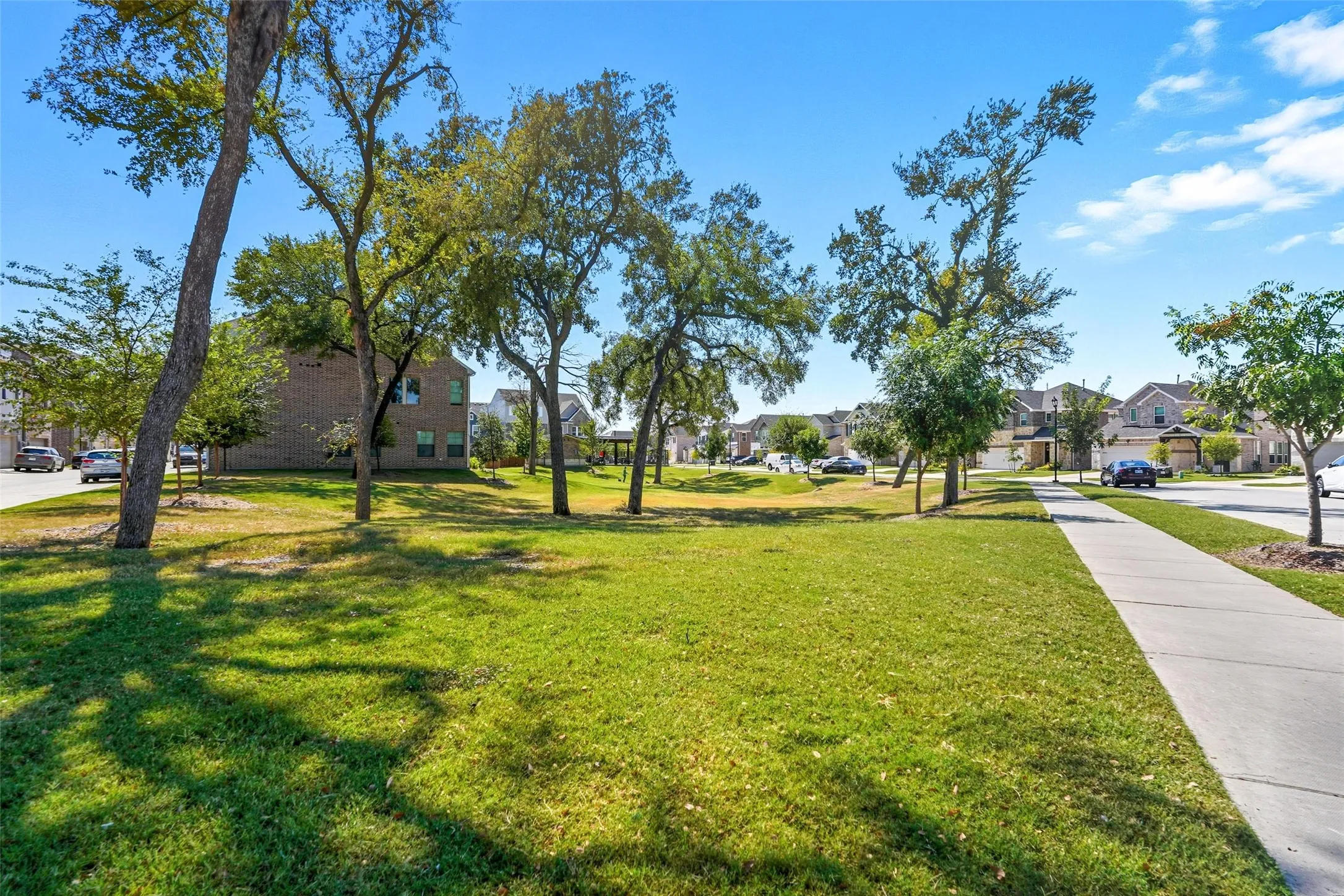 Single Family Residence For Rent in Dallas County , 7503 Millingston Road, Dallas, Texas 75228, 3 Bedroom, 3 Bathroom, 2 Garage spaces, 1,650 Sqft, built in 2023, mls#21391737, Real Estate Agent in Dallas, Homes For Rent in Dallas county, Homes For Rent in Dallas, Realtor in Dallas Texas, Real Estate Brokerage Independent Realty Texas, Luminita Cordes Realtor