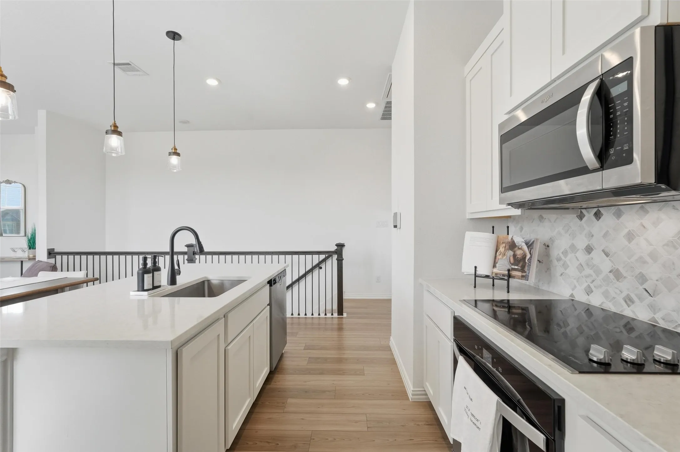 Single Family Residence For Rent in Dallas County , 7503 Millingston Road, Dallas, Texas 75228, 3 Bedroom, 3 Bathroom, 2 Garage spaces, 1,650 Sqft, built in 2023, mls#21391737, Real Estate Agent in Dallas, Homes For Rent in Dallas county, Homes For Rent in Dallas, Realtor in Dallas Texas, Real Estate Brokerage Independent Realty Texas, Luminita Cordes Realtor