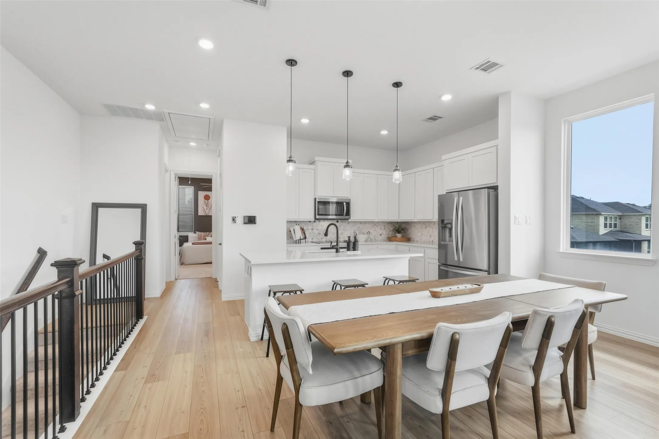 Single Family Residence For Rent in Dallas County , 7503 Millingston Road, Dallas, Texas 75228, 3 Bedroom, 3 Bathroom, 2 Garage spaces, 1,650 Sqft, built in 2023, mls#21391737, Real Estate Agent in Dallas, Homes For Rent in Dallas county, Homes For Rent in Dallas, Realtor in Dallas Texas, Real Estate Brokerage Independent Realty Texas, Luminita Cordes Realtor