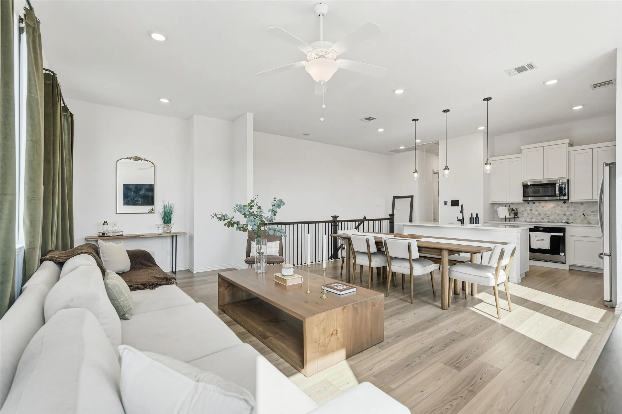 Single Family Residence For Rent in Dallas County , 7503 Millingston Road, Dallas, Texas 75228, 3 Bedroom, 3 Bathroom, 2 Garage spaces, 1,650 Sqft, built in 2023, mls#21391737, Real Estate Agent in Dallas, Homes For Rent in Dallas county, Homes For Rent in Dallas, Realtor in Dallas Texas, Real Estate Brokerage Independent Realty Texas, Luminita Cordes Realtor