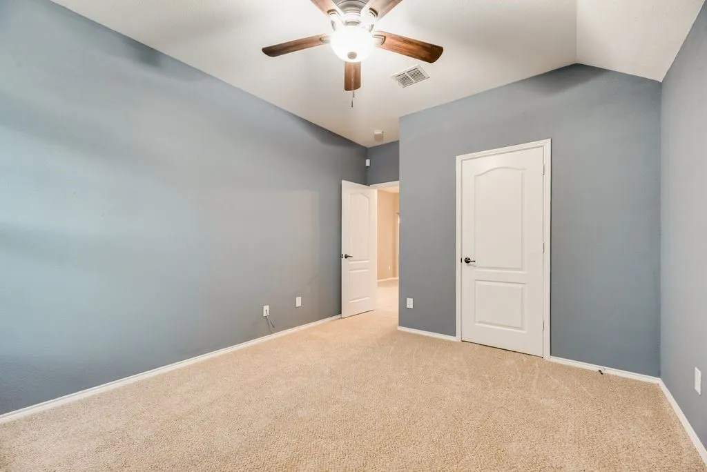 Single Family Residence For Sale in Collin County , 1202 Chestnut Hill Drive, Wylie, Texas 75098, 4 Bedroom, 3 Bathroom, 2 Garage spaces, 2,649 Sqft, built in 2008, mls#21391901, Real Estate Agent in Wylie, Homes For Sale in Collin county, Homes For Sale in Wylie, Realtor in Wylie Texas, Real Estate Brokerage Independent Realty Texas, Luminita Cordes Realtor