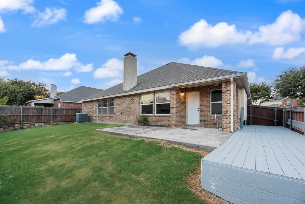 Single Family Residence For Sale in Collin County , 1202 Chestnut Hill Drive, Wylie, Texas 75098, 4 Bedroom, 3 Bathroom, 2 Garage spaces, 2,649 Sqft, built in 2008, mls#21391901, Real Estate Agent in Wylie, Homes For Sale in Collin county, Homes For Sale in Wylie, Realtor in Wylie Texas, Real Estate Brokerage Independent Realty Texas, Luminita Cordes Realtor