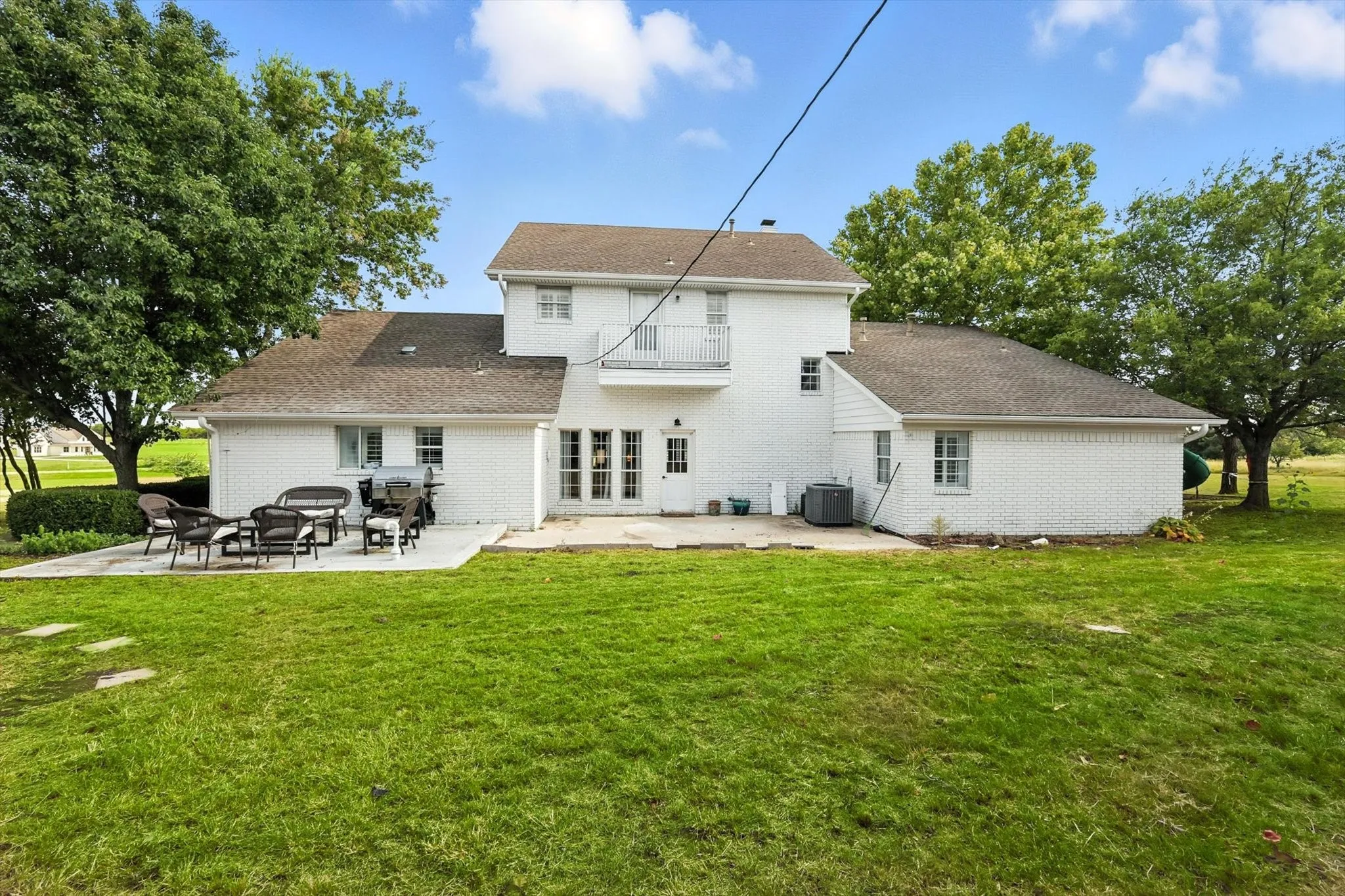 Single Family Residence For Rent in Wise County , 185 Quail Run Court, Decatur, Texas 76234, 4 Bedroom, 4 Bathroom, 3 Garage spaces, 3,550 Sqft, built in 1988, mls#21392011, Real Estate Agent in Decatur, Homes For Rent in Wise county, Homes For Rent in Decatur, Realtor in Decatur Texas, Real Estate Brokerage Independent Realty Texas, Luminita Cordes Realtor