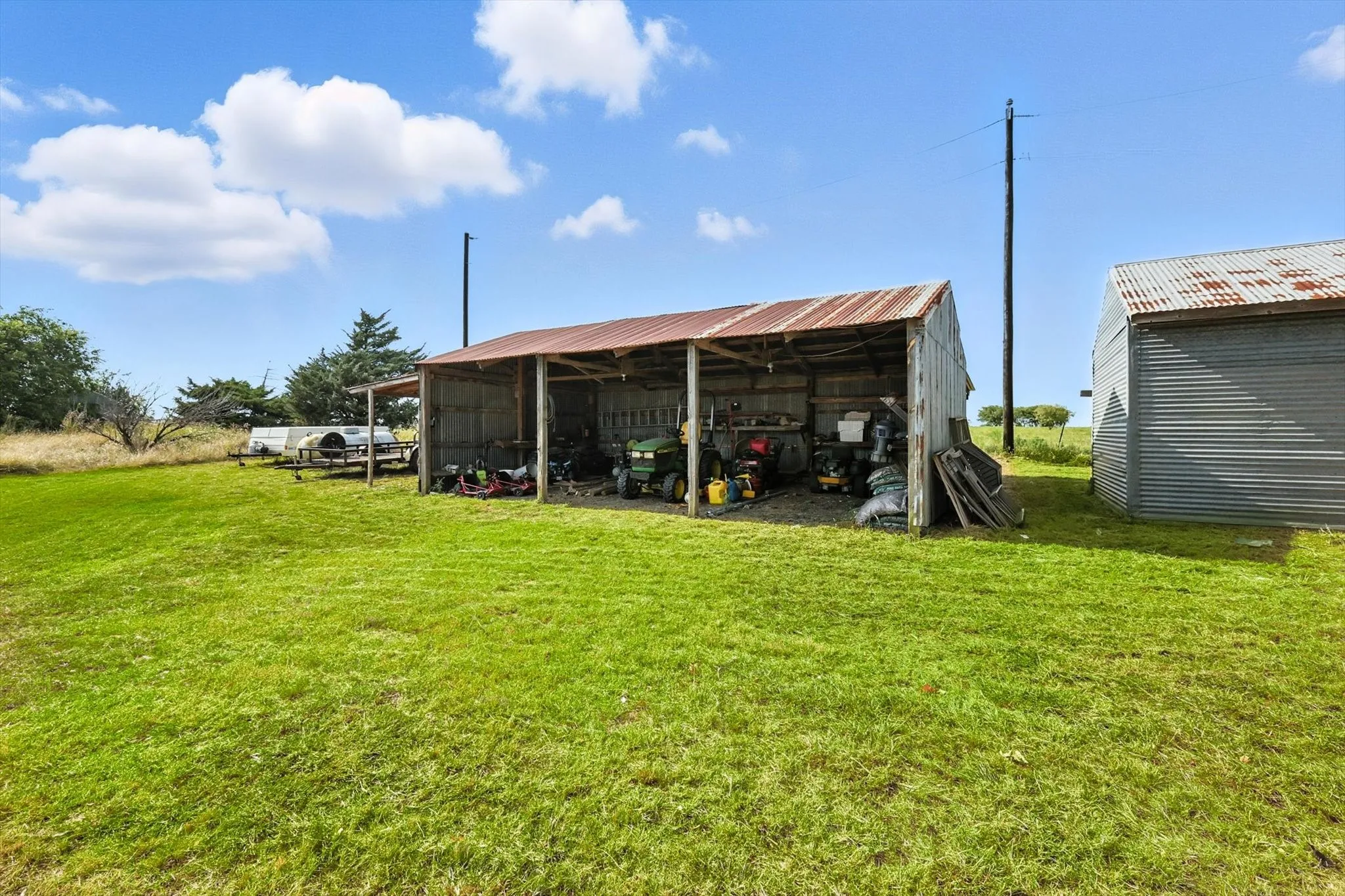 Single Family Residence For Rent in Wise County , 185 Quail Run Court, Decatur, Texas 76234, 4 Bedroom, 4 Bathroom, 3 Garage spaces, 3,550 Sqft, built in 1988, mls#21392011, Real Estate Agent in Decatur, Homes For Rent in Wise county, Homes For Rent in Decatur, Realtor in Decatur Texas, Real Estate Brokerage Independent Realty Texas, Luminita Cordes Realtor