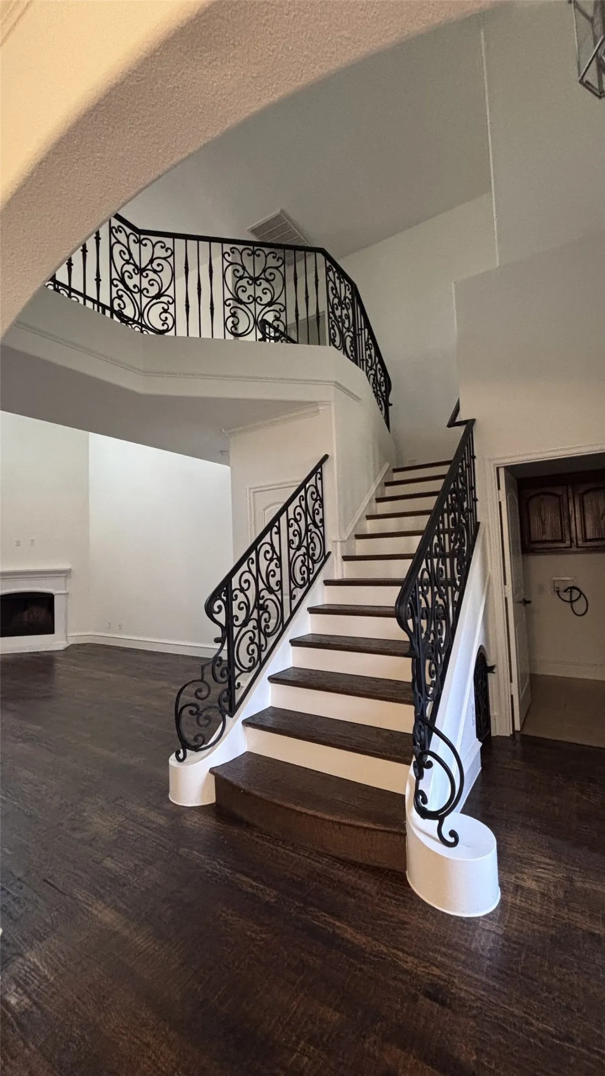 Single Family Residence For Rent in Collin County , 133 Meadow Crest Drive, Princeton, Texas 75407, 4 Bedroom, 3 Bathroom, 2 Garage spaces, 2,475 Sqft, built in 2011, mls#21392289, Real Estate Agent in Princeton, Homes For Rent in Collin county, Homes For Rent in Princeton, Realtor in Princeton Texas, Real Estate Brokerage Independent Realty Texas, Luminita Cordes Realtor