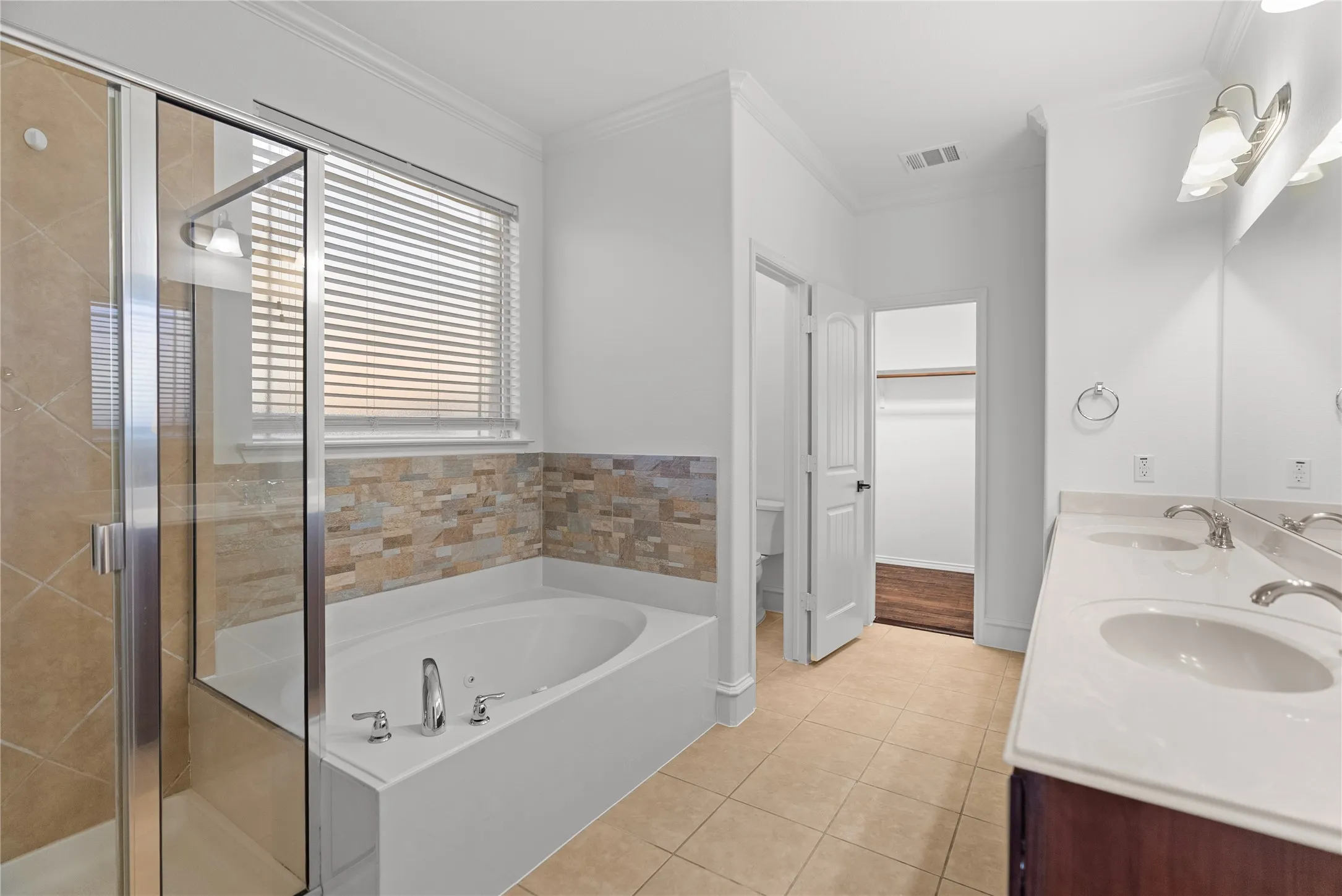 Single Family Residence For Rent in Collin County , 133 Meadow Crest Drive, Princeton, Texas 75407, 4 Bedroom, 3 Bathroom, 2 Garage spaces, 2,475 Sqft, built in 2011, mls#21392289, Real Estate Agent in Princeton, Homes For Rent in Collin county, Homes For Rent in Princeton, Realtor in Princeton Texas, Real Estate Brokerage Independent Realty Texas, Luminita Cordes Realtor