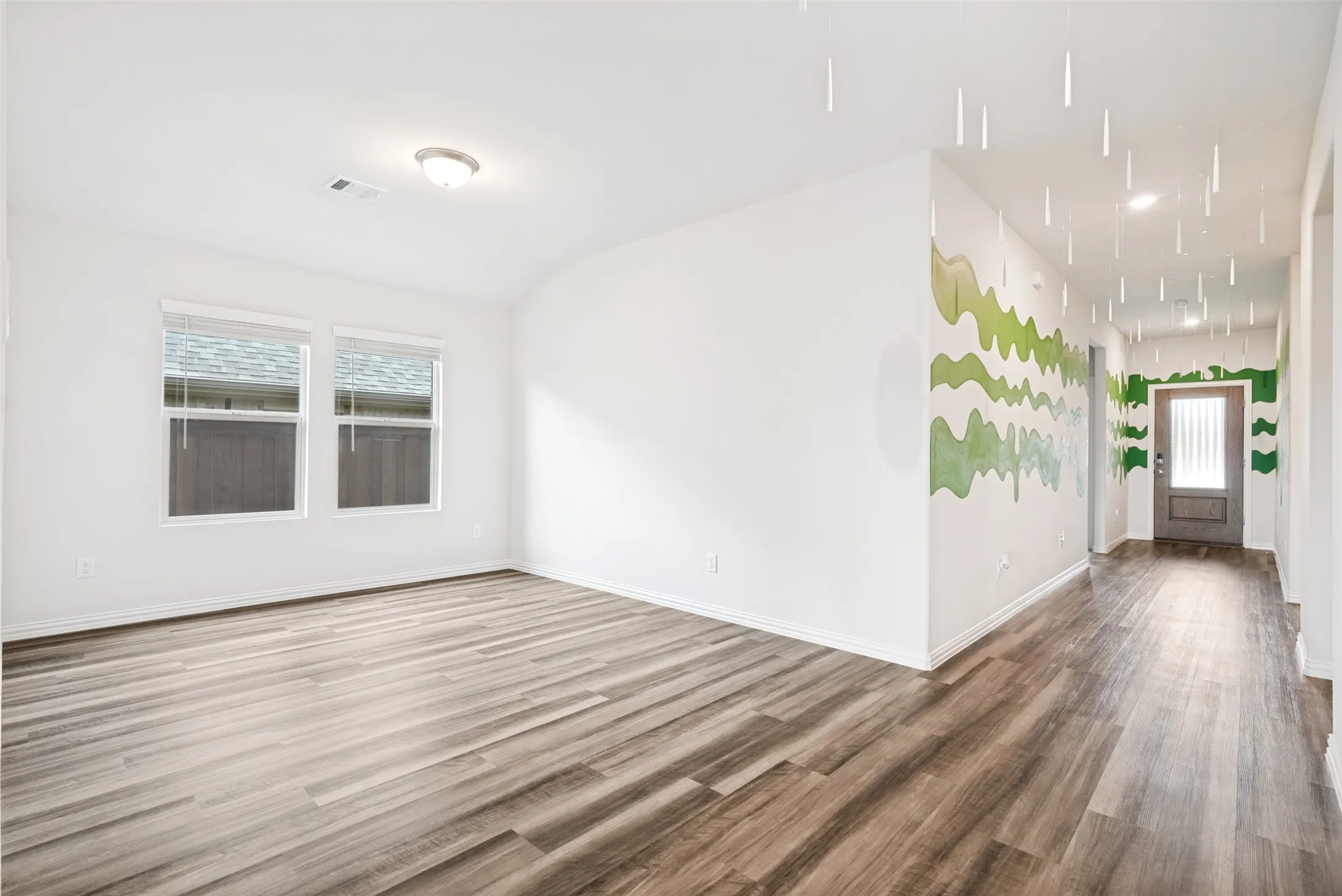 Single Family Residence For Sale in Tarrant County , 5573 Cypress Willow Bend, Fort Worth, Texas 76126, 4 Bedroom, 3 Bathroom, 2 Garage spaces, 2,319 Sqft, built in 2020, mls#21392290, Real Estate Agent in Fort Worth, Homes For Sale in Tarrant county, Homes For Sale in Fort Worth, Realtor in Fort Worth Texas, Real Estate Brokerage Independent Realty Texas, Luminita Cordes Realtor