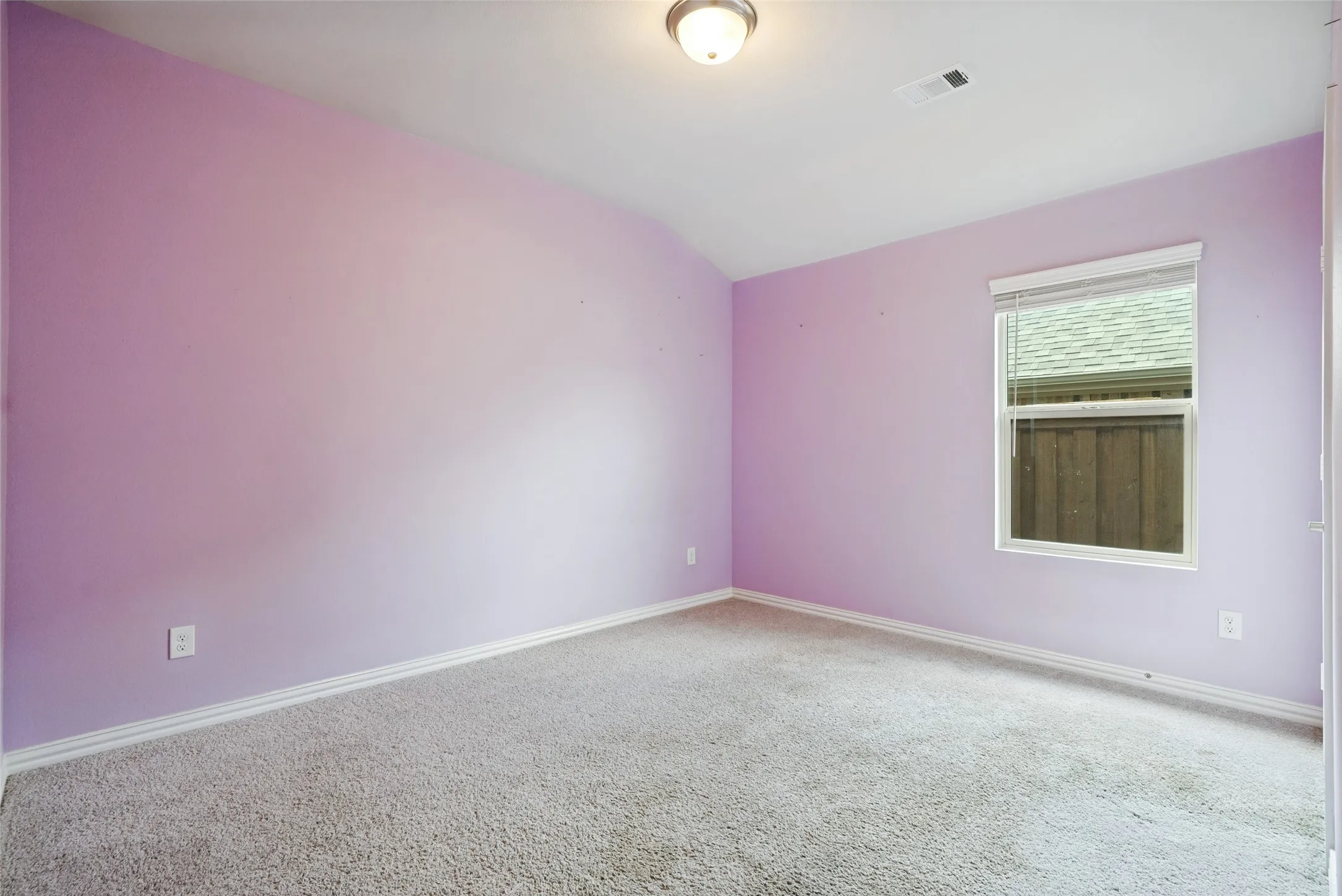 Single Family Residence For Sale in Tarrant County , 5573 Cypress Willow Bend, Fort Worth, Texas 76126, 4 Bedroom, 3 Bathroom, 2 Garage spaces, 2,319 Sqft, built in 2020, mls#21392290, Real Estate Agent in Fort Worth, Homes For Sale in Tarrant county, Homes For Sale in Fort Worth, Realtor in Fort Worth Texas, Real Estate Brokerage Independent Realty Texas, Luminita Cordes Realtor