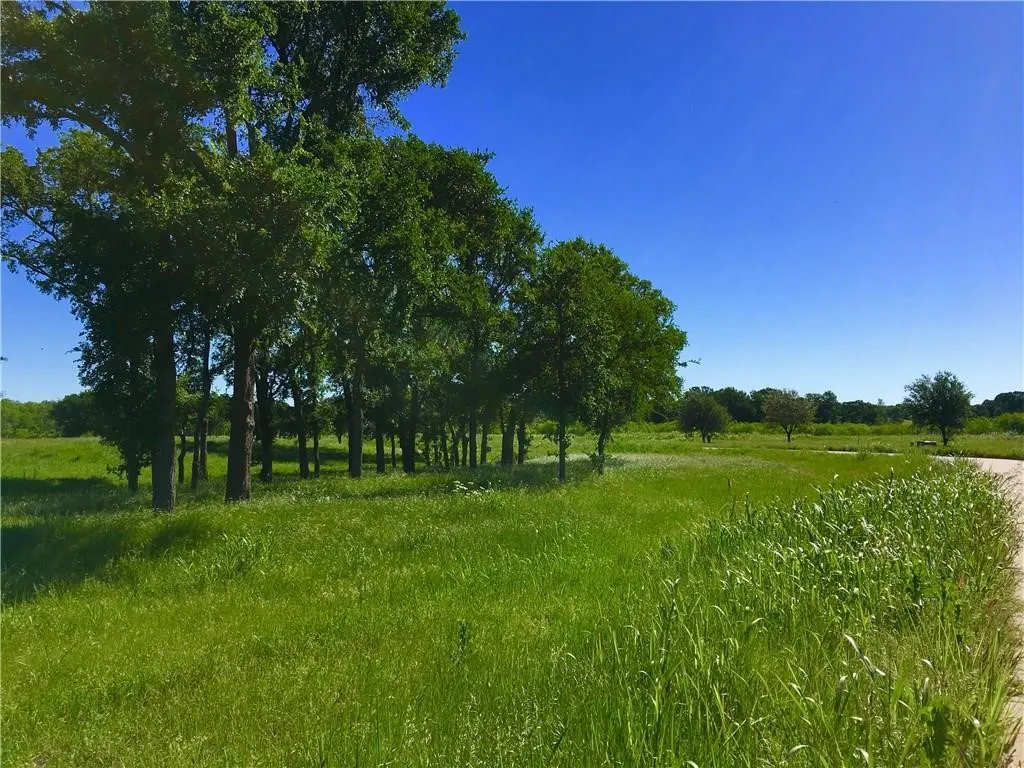 Unimproved Land For Sale in Grayson County , 401 Roberts Court, Sherman, Texas 76258, 0, 0, Garage spaces, 0 Sqft, built in 0, mls#21392292, Real Estate Agent in Sherman, Homes For Sale in Grayson county, Homes For Sale in Sherman, Realtor in Sherman Texas, Real Estate Brokerage Independent Realty Texas, Luminita Cordes Realtor