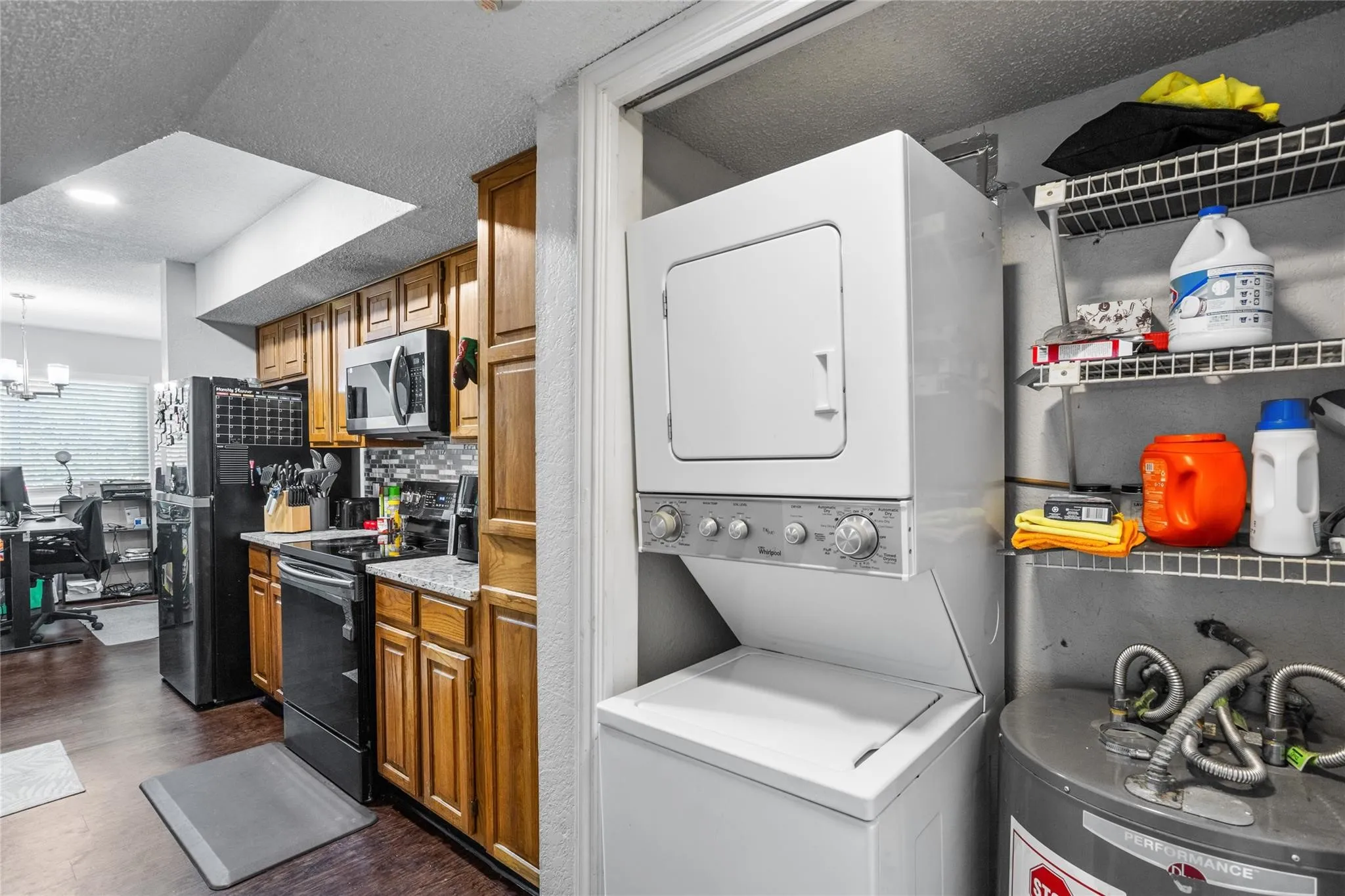 Condominium For Rent in Tarrant County , 2314 Bamboo Drive I203, Arlington, Texas 76006, 2 Bedroom, 2 Bathroom, Garage spaces, 1,031 Sqft, built in 1981, mls#21333448, Real Estate Agent in Arlington, Homes For Rent in Tarrant county, Homes For Rent in Arlington, Realtor in Arlington Texas, Real Estate Brokerage Independent Realty Texas, Luminita Cordes Realtor