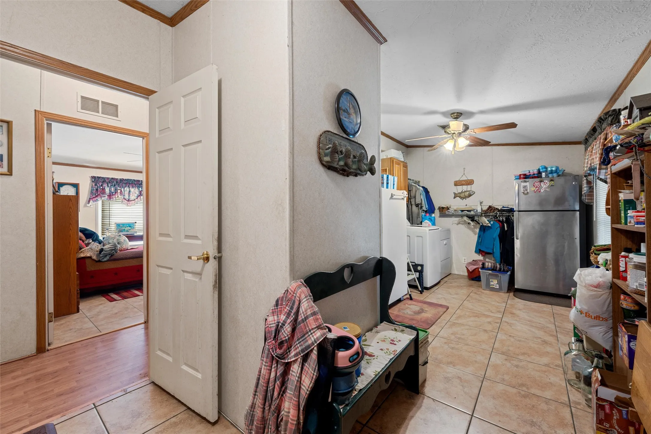 Mobile Home For Sale in Limestone County , 280 Lcr 737, Thornton, Texas 76687, 2 Bedroom, 2 Bathroom, Garage spaces, 2,417 Sqft, built in 1999, mls#21392263, Real Estate Agent in Thornton, Homes For Sale in Limestone county, Homes For Sale in Thornton, Realtor in Thornton Texas, Real Estate Brokerage Independent Realty Texas, Luminita Cordes Realtor