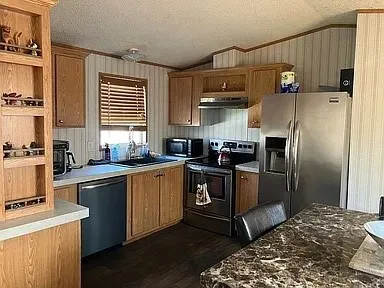 Manufactured Home For Sale in Denton County , 5200 Lake Shore Lane, Denton, Texas 76208, 3 Bedroom, 2 Bathroom, Garage spaces, 1,216 Sqft, built in 2005, mls#21392307, Real Estate Agent in Denton, Homes For Sale in Denton county, Homes For Sale in Denton, Realtor in Denton Texas, Real Estate Brokerage Independent Realty Texas, Luminita Cordes Realtor
