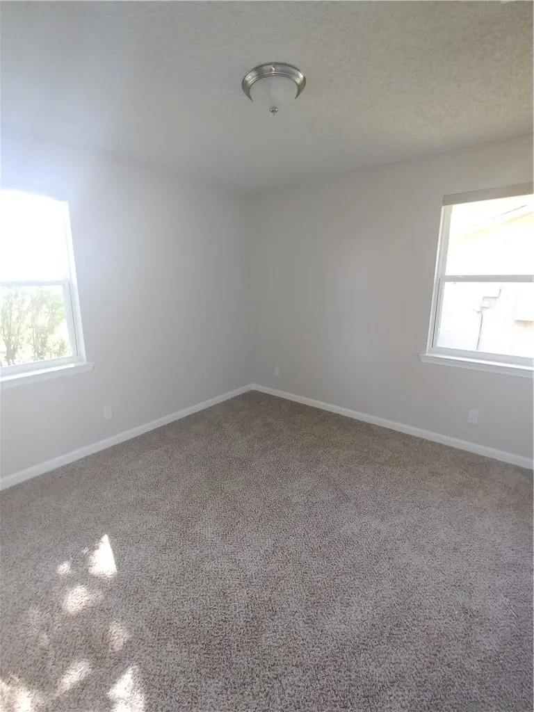 Single Family Residence For Rent in Collin County , 333 Hilltop Lane, Wylie, Texas 75098, 4 Bedroom, 2 Bathroom, 2 Garage spaces, 1,292 Sqft, built in 1966, mls#21392318, Real Estate Agent in Wylie, Homes For Rent in Collin county, Homes For Rent in Wylie, Realtor in Wylie Texas, Real Estate Brokerage Independent Realty Texas, Luminita Cordes Realtor