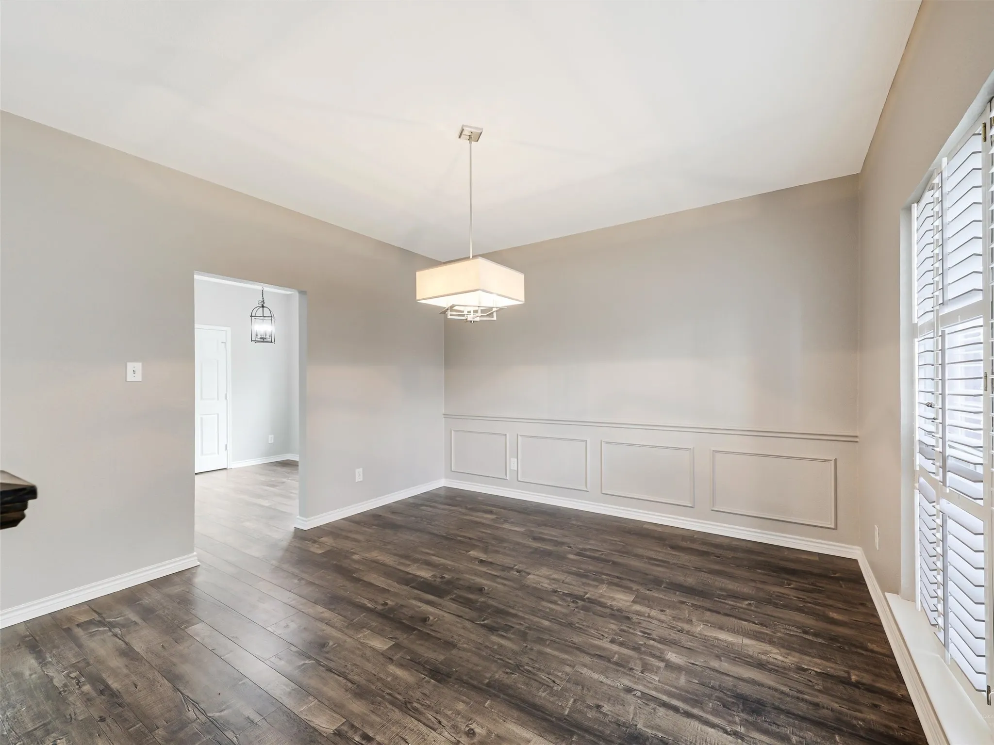 Single Family Residence For Sale in Collin County , 1310 Rosewood Lane, Allen, Texas 75002, 4 Bedroom, 3 Bathroom, 2 Garage spaces, 2,829 Sqft, built in 1996, mls#21390724, Real Estate Agent in Allen, Homes For Sale in Collin county, Homes For Sale in Allen, Realtor in Allen Texas, Real Estate Brokerage Independent Realty Texas, Luminita Cordes Realtor
