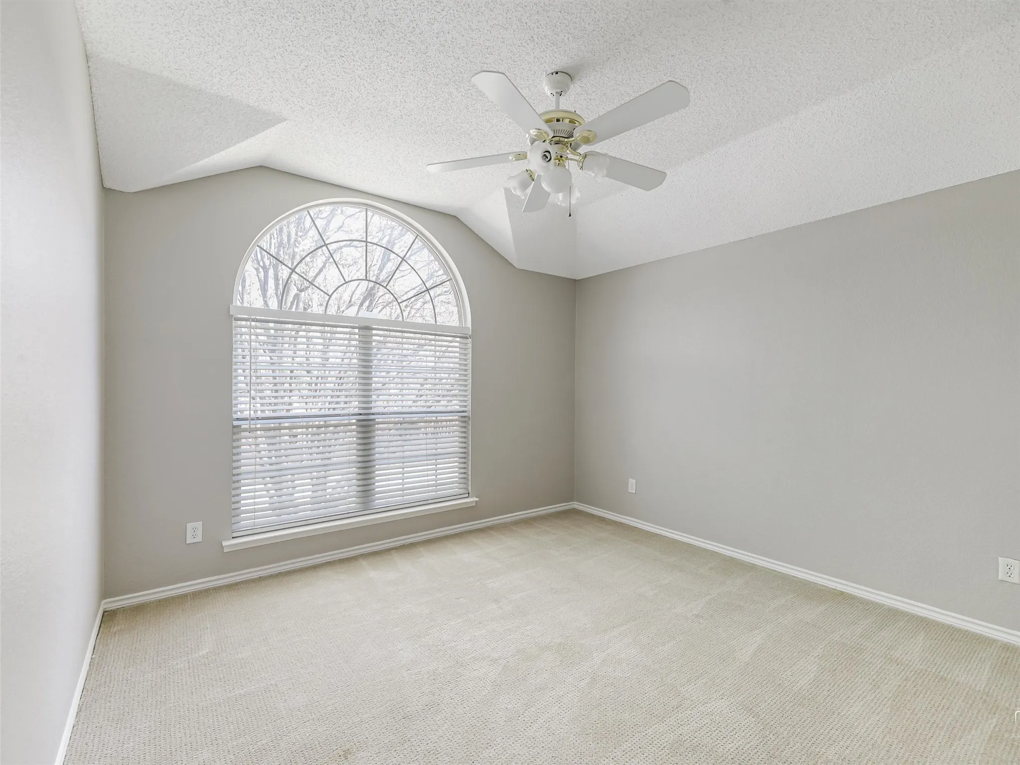 Single Family Residence For Sale in Collin County , 1310 Rosewood Lane, Allen, Texas 75002, 4 Bedroom, 3 Bathroom, 2 Garage spaces, 2,829 Sqft, built in 1996, mls#21390724, Real Estate Agent in Allen, Homes For Sale in Collin county, Homes For Sale in Allen, Realtor in Allen Texas, Real Estate Brokerage Independent Realty Texas, Luminita Cordes Realtor