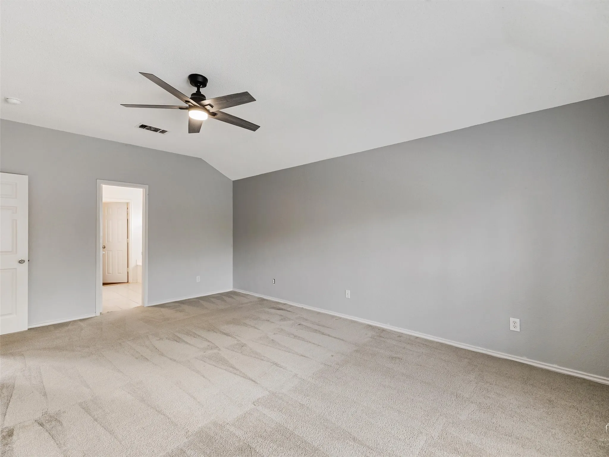 Single Family Residence For Sale in Collin County , 1310 Rosewood Lane, Allen, Texas 75002, 4 Bedroom, 3 Bathroom, 2 Garage spaces, 2,829 Sqft, built in 1996, mls#21390724, Real Estate Agent in Allen, Homes For Sale in Collin county, Homes For Sale in Allen, Realtor in Allen Texas, Real Estate Brokerage Independent Realty Texas, Luminita Cordes Realtor