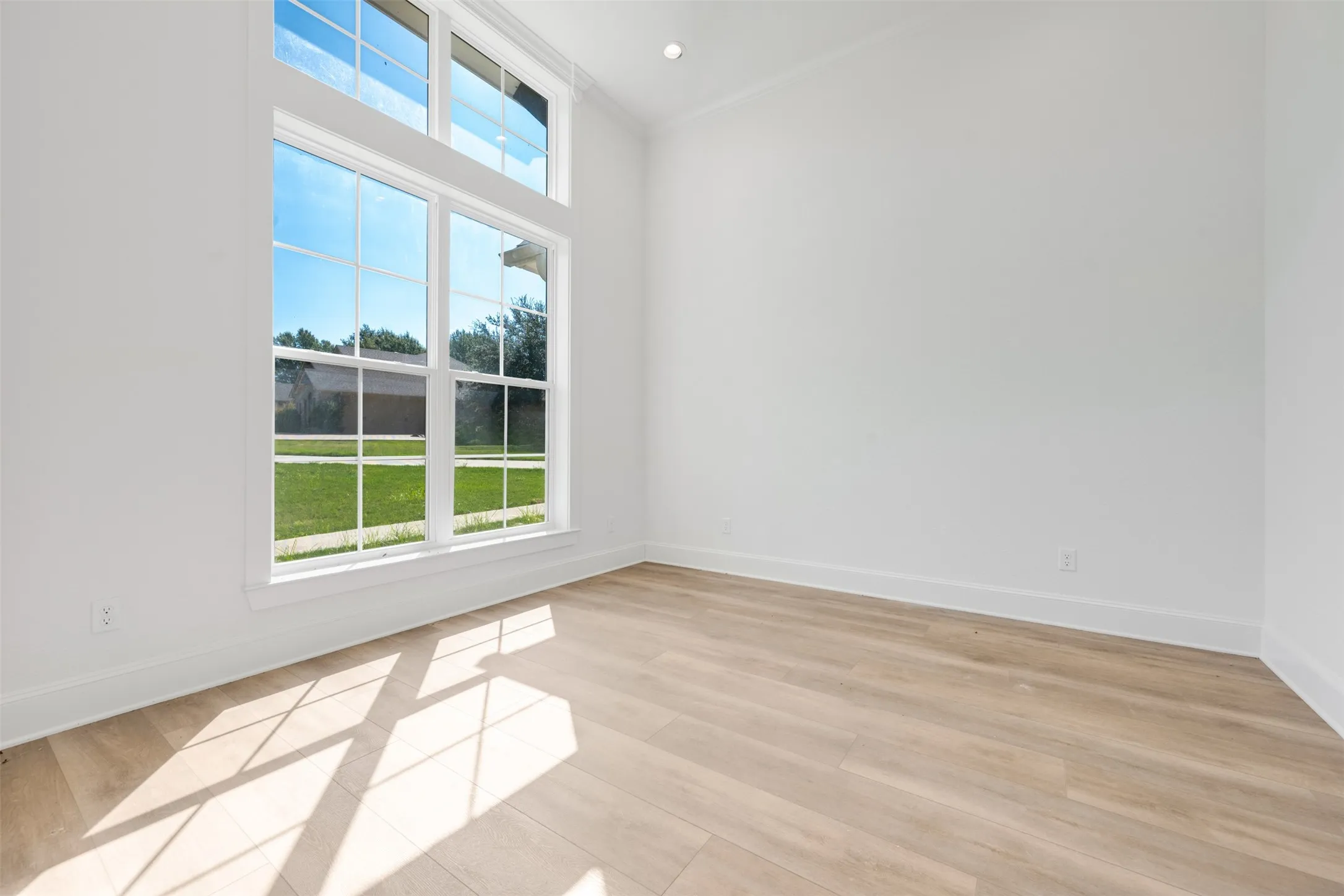 Single Family Residence For Sale in Smith County , 12171 Copper Court, Tyler, Texas 75706, 5 Bedroom, 5 Bathroom, 2 Garage spaces, 3,078 Sqft, built in 2023, mls#21392243, Real Estate Agent in Tyler, Homes For Sale in Smith county, Homes For Sale in Tyler, Realtor in Tyler Texas, Real Estate Brokerage Independent Realty Texas, Luminita Cordes Realtor