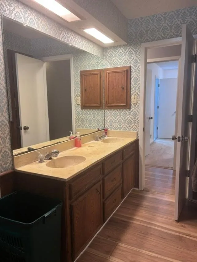 Single Family Residence For Sale in Grayson County , 1353 Beasley Boulevard, Whitewright, Texas 75491, 4 Bedroom, 3 Bathroom, 2 Garage spaces, 2,703 Sqft, built in 1970, mls#21390484, Real Estate Agent in Whitewright, Homes For Sale in Grayson county, Homes For Sale in Whitewright, Realtor in Whitewright Texas, Real Estate Brokerage Independent Realty Texas, Luminita Cordes Realtor