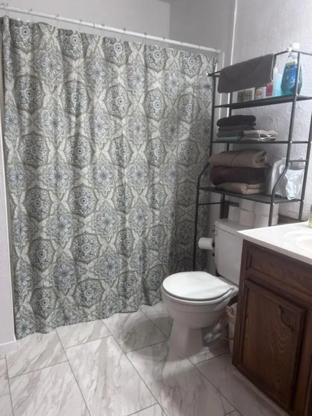 Single Family Residence For Sale in Grayson County , 1353 Beasley Boulevard, Whitewright, Texas 75491, 4 Bedroom, 3 Bathroom, 2 Garage spaces, 2,703 Sqft, built in 1970, mls#21390484, Real Estate Agent in Whitewright, Homes For Sale in Grayson county, Homes For Sale in Whitewright, Realtor in Whitewright Texas, Real Estate Brokerage Independent Realty Texas, Luminita Cordes Realtor