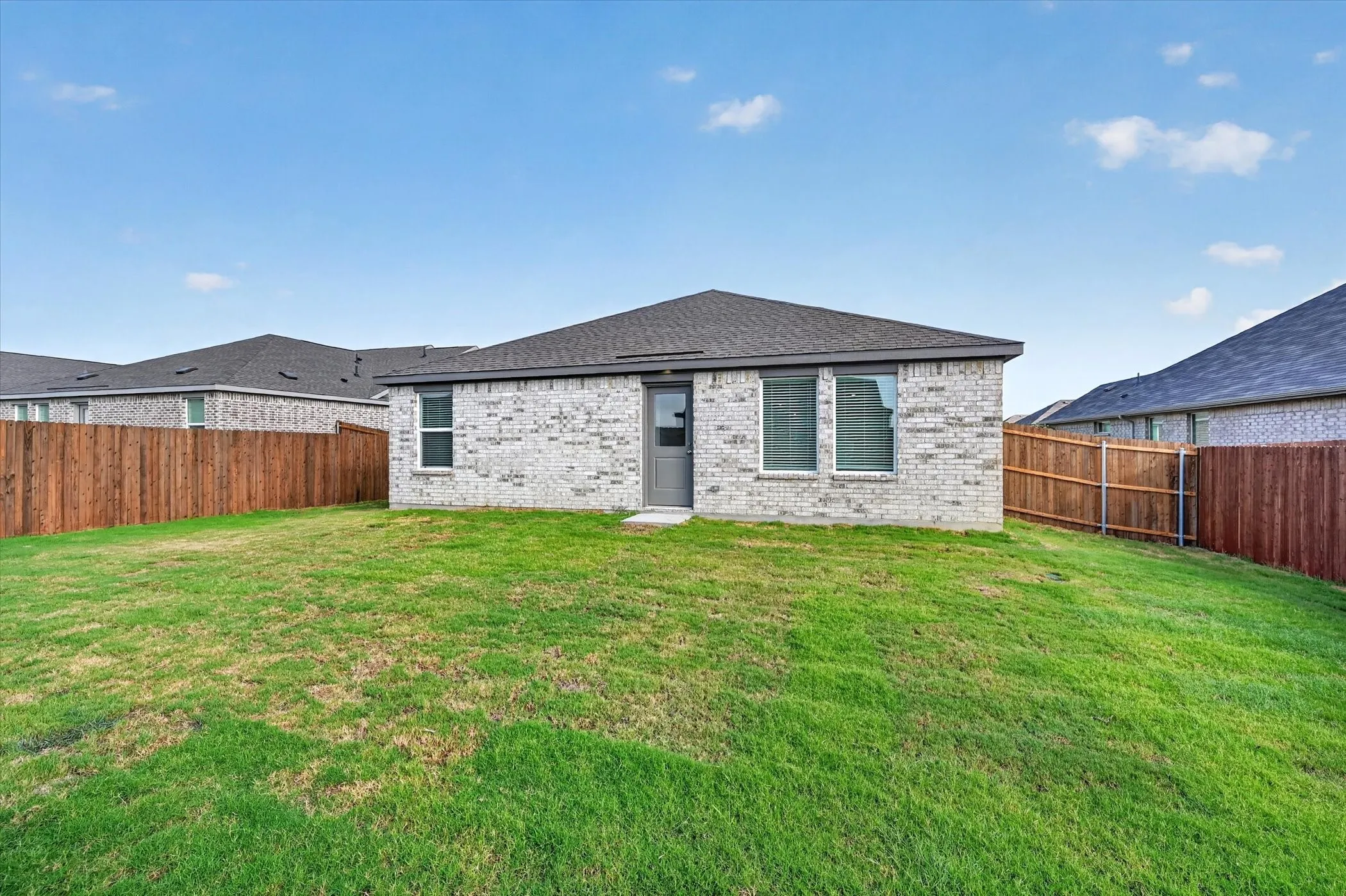 Single Family Residence For Rent in Johnson County , 624 W Criner Street, Grandview, Texas 76050, 4 Bedroom, 2 Bathroom, 2 Garage spaces, 1,736 Sqft, built in 2026, mls#21392341, Real Estate Agent in Grandview, Homes For Rent in Johnson county, Homes For Rent in Grandview, Realtor in Grandview Texas, Real Estate Brokerage Independent Realty Texas, Luminita Cordes Realtor