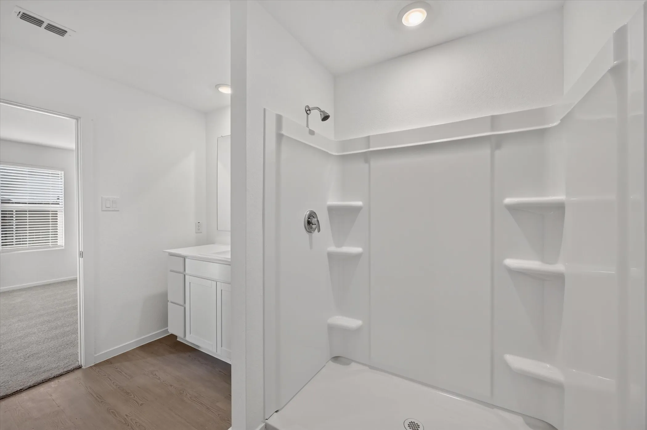 Single Family Residence For Rent in Johnson County , 624 W Criner Street, Grandview, Texas 76050, 4 Bedroom, 2 Bathroom, 2 Garage spaces, 1,736 Sqft, built in 2026, mls#21392341, Real Estate Agent in Grandview, Homes For Rent in Johnson county, Homes For Rent in Grandview, Realtor in Grandview Texas, Real Estate Brokerage Independent Realty Texas, Luminita Cordes Realtor