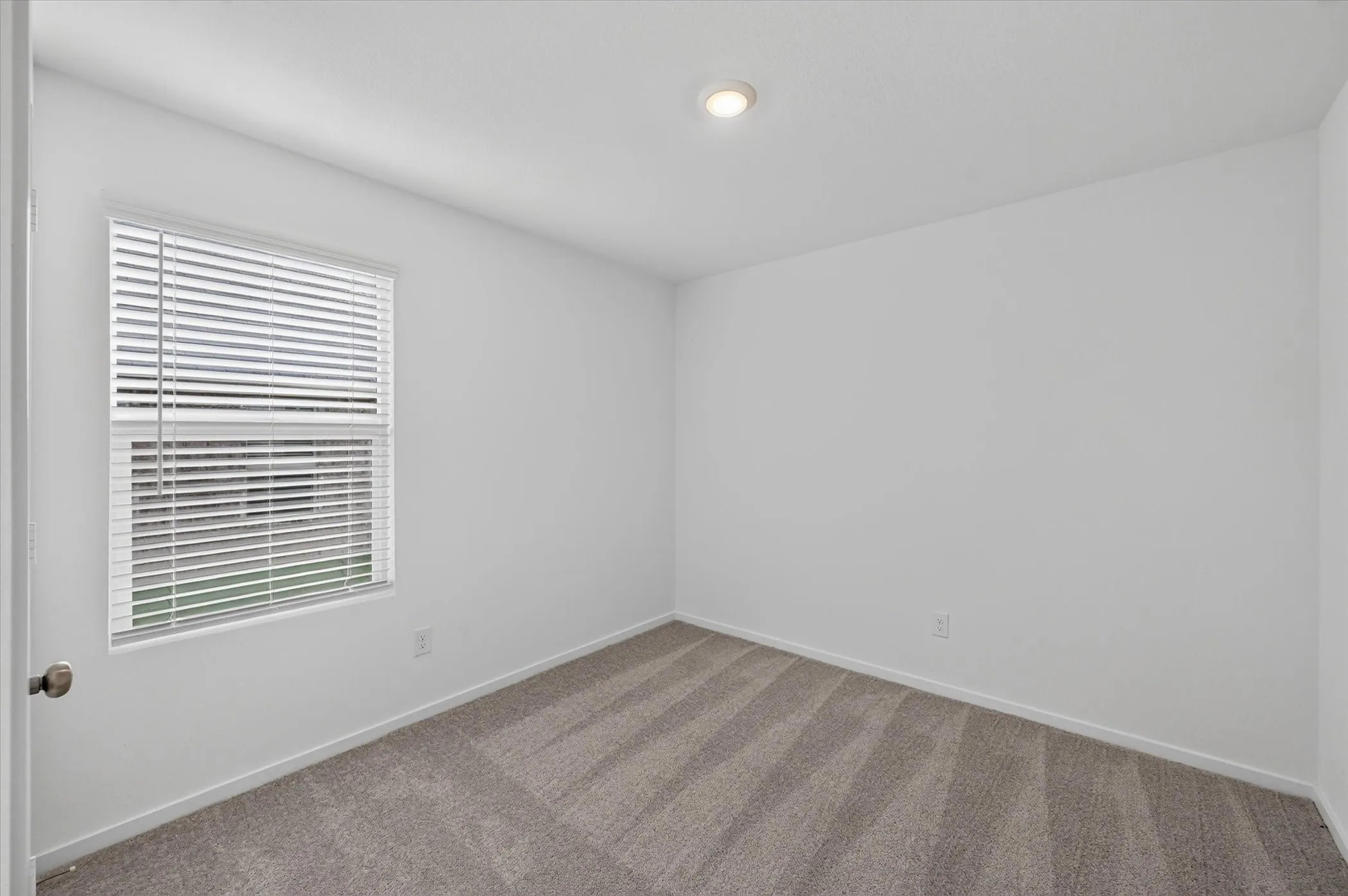 Single Family Residence For Rent in Johnson County , 624 W Criner Street, Grandview, Texas 76050, 4 Bedroom, 2 Bathroom, 2 Garage spaces, 1,736 Sqft, built in 2026, mls#21392341, Real Estate Agent in Grandview, Homes For Rent in Johnson county, Homes For Rent in Grandview, Realtor in Grandview Texas, Real Estate Brokerage Independent Realty Texas, Luminita Cordes Realtor