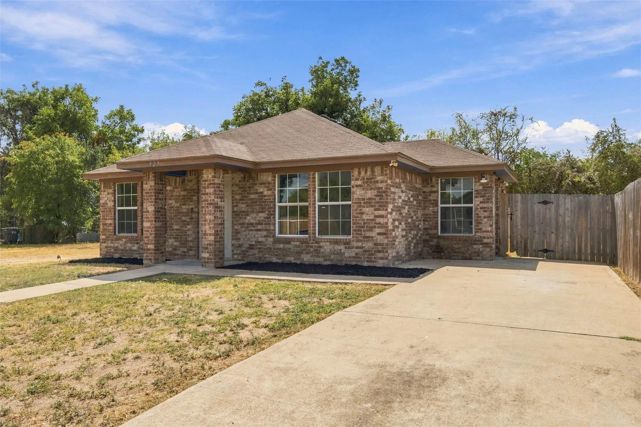 Single Family Residence For Sale in Mc Lennan County , 522 Lottie Street, Waco, Texas 76704, 3 Bedroom, 2 Bathroom, Garage spaces, 1,202 Sqft, built in 2013, mls#21391872, Real Estate Agent in Waco, Homes For Sale in Mc Lennan county, Homes For Sale in Waco, Realtor in Waco Texas, Real Estate Brokerage Independent Realty Texas, Luminita Cordes Realtor