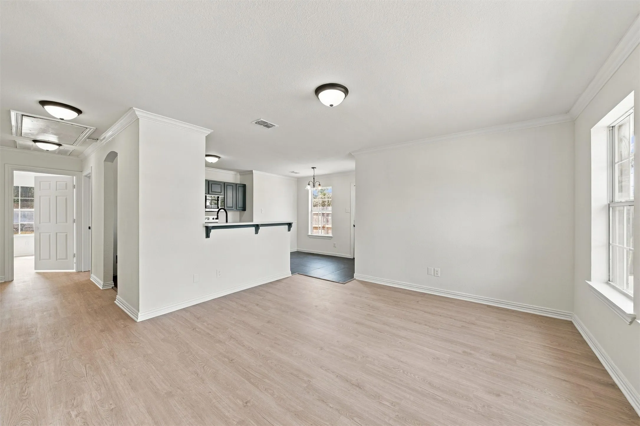 Single Family Residence For Sale in Mc Lennan County , 522 Lottie Street, Waco, Texas 76704, 3 Bedroom, 2 Bathroom, Garage spaces, 1,202 Sqft, built in 2013, mls#21391872, Real Estate Agent in Waco, Homes For Sale in Mc Lennan county, Homes For Sale in Waco, Realtor in Waco Texas, Real Estate Brokerage Independent Realty Texas, Luminita Cordes Realtor