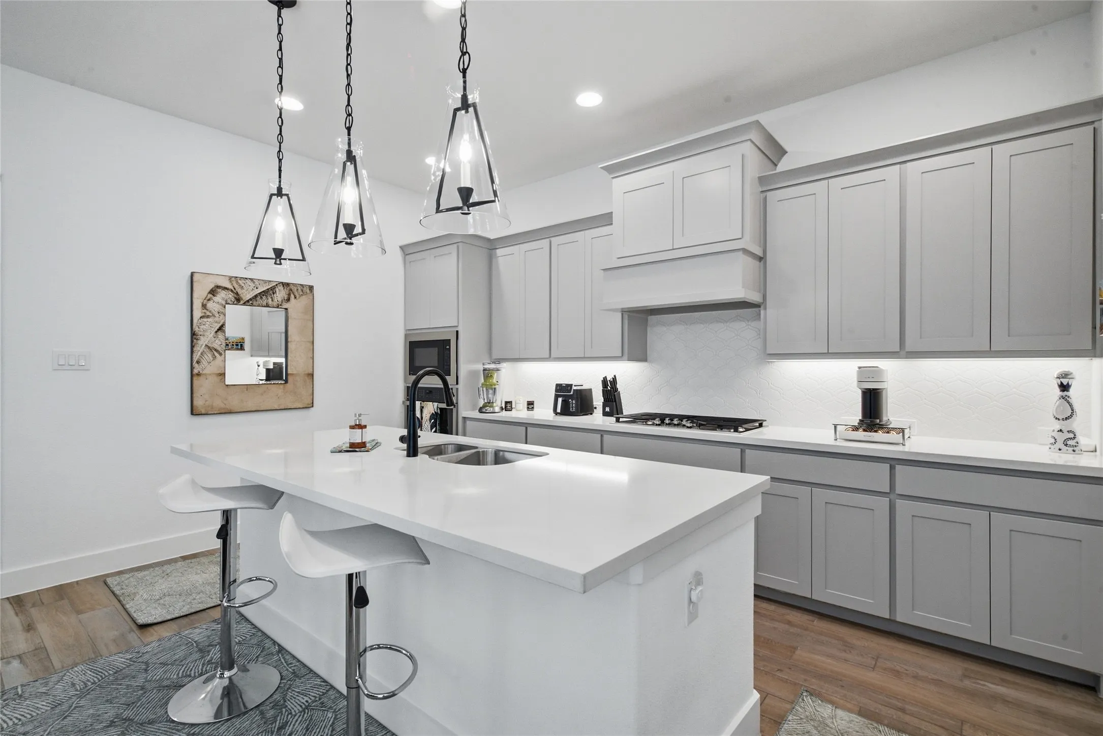 Townhouse For Sale in Parker County , 2117 Winding Creek Circle, Fort Worth, Texas 76008, 3 Bedroom, 2 Bathroom, 2 Garage spaces, 1,712 Sqft, built in 2023, mls#21392068, Real Estate Agent in Fort Worth, Homes For Sale in Parker county, Homes For Sale in Fort Worth, Realtor in Fort Worth Texas, Real Estate Brokerage Independent Realty Texas, Luminita Cordes Realtor