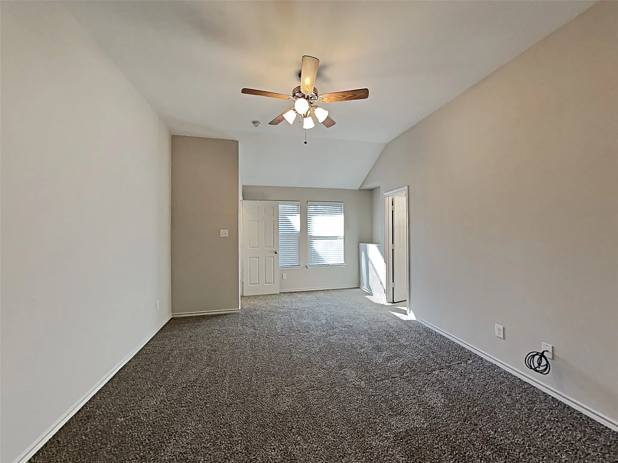 Single Family Residence For Rent in Tarrant County , 10129 Blue Bell Drive, Fort Worth, Texas 76108, 4 Bedroom, 2 Bathroom, 2 Garage spaces, 2,055 Sqft, built in 2014, mls#21392346, Real Estate Agent in Fort Worth, Homes For Rent in Tarrant county, Homes For Rent in Fort Worth, Realtor in Fort Worth Texas, Real Estate Brokerage Independent Realty Texas, Luminita Cordes Realtor