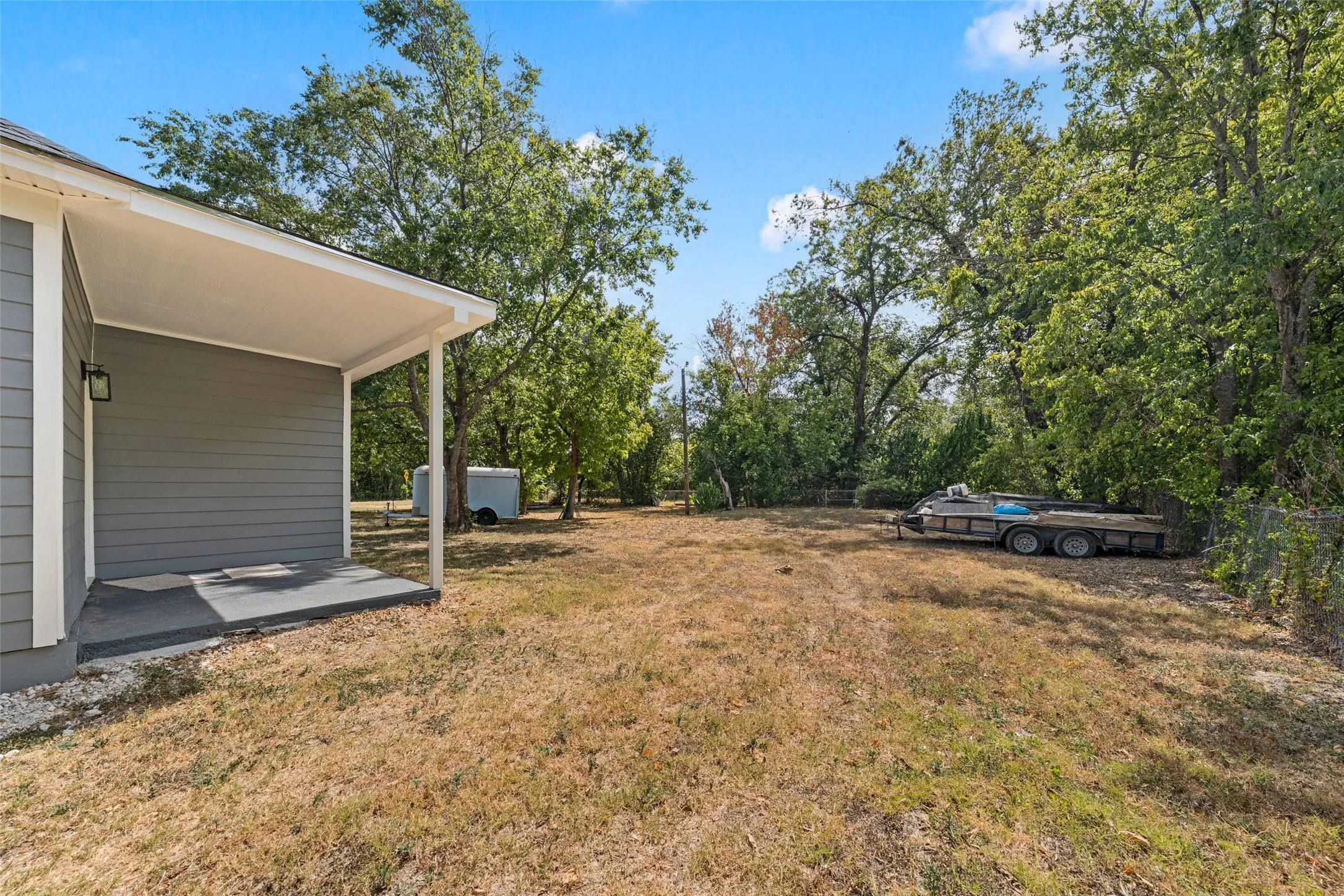 Single Family Residence For Sale in Mc Lennan County , 2415 S 9th Street, Waco, Texas 76706, 3 Bedroom, 2 Bathroom, Garage spaces, 1,160 Sqft, built in 1950, mls#21392212, Real Estate Agent in Waco, Homes For Sale in Mc Lennan county, Homes For Sale in Waco, Realtor in Waco Texas, Real Estate Brokerage Independent Realty Texas, Luminita Cordes Realtor