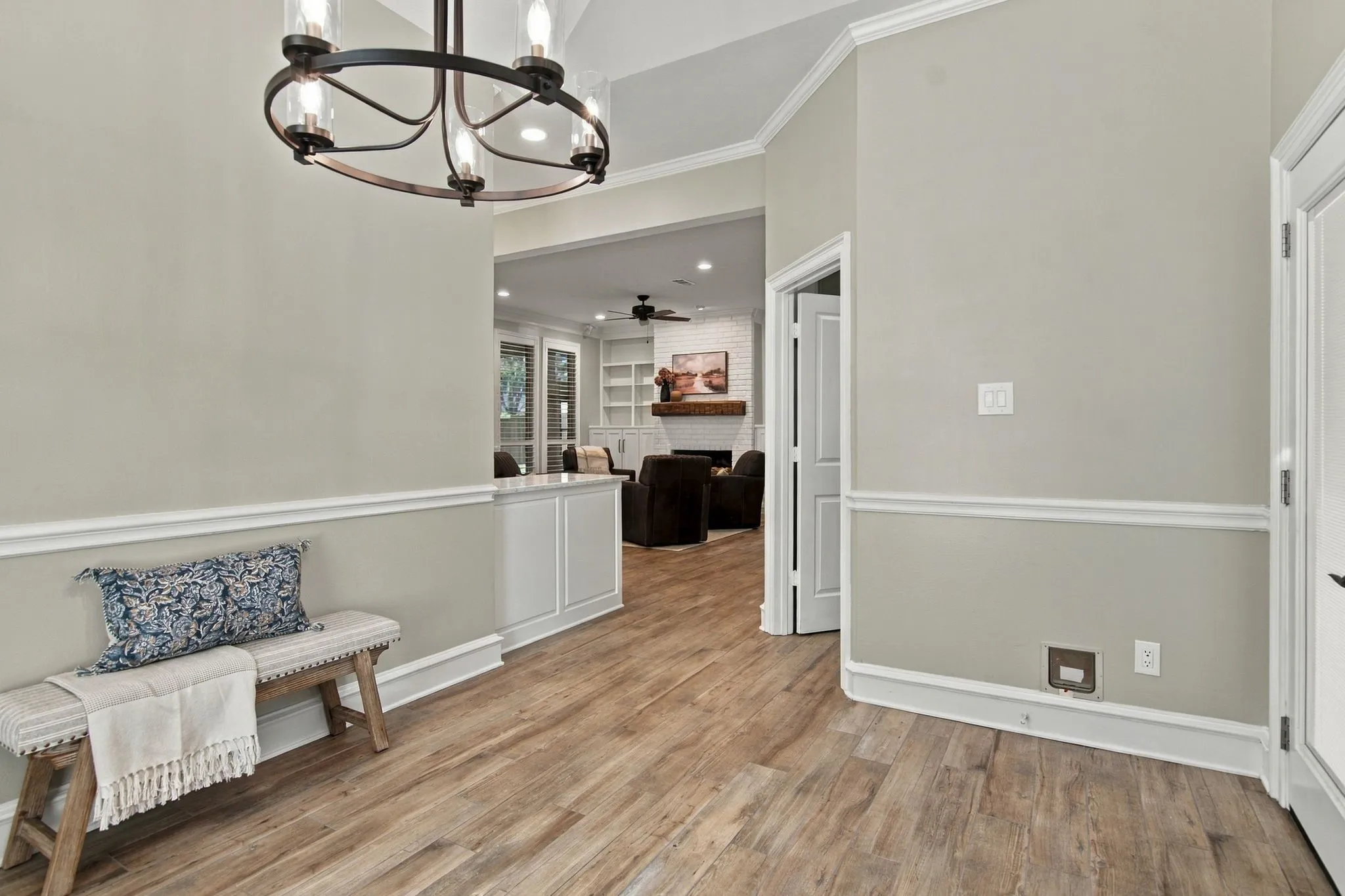 Separate breakfast room for casual dining.