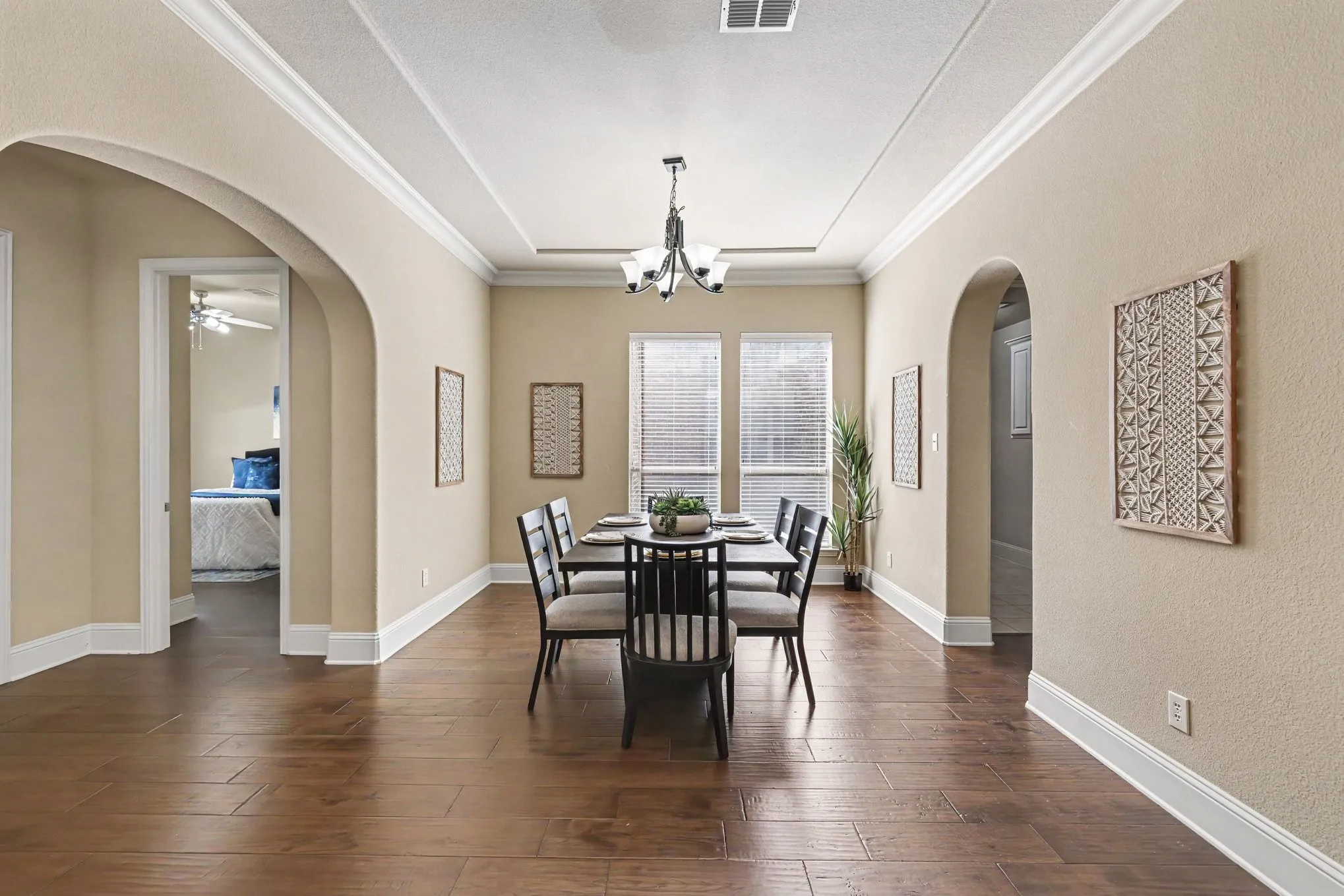 Single Family Residence For Sale in Collin County , 849 Bear Crossing Drive, Allen, Texas 75013, 4 Bedroom, 4 Bathroom, 3 Garage spaces, 3,901 Sqft, built in 2010, mls#21392340, Real Estate Agent in Allen, Homes For Sale in Collin county, Homes For Sale in Allen, Realtor in Allen Texas, Real Estate Brokerage Independent Realty Texas, Luminita Cordes Realtor