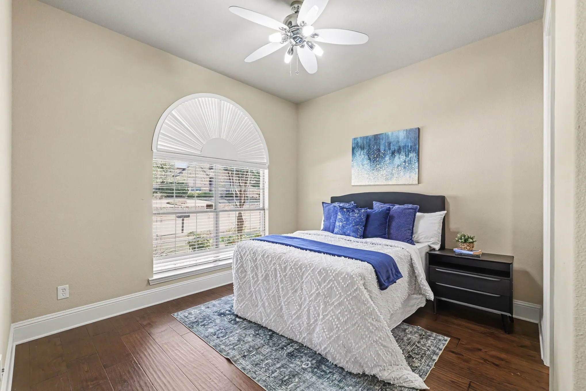 Single Family Residence For Sale in Collin County , 849 Bear Crossing Drive, Allen, Texas 75013, 4 Bedroom, 4 Bathroom, 3 Garage spaces, 3,901 Sqft, built in 2010, mls#21392340, Real Estate Agent in Allen, Homes For Sale in Collin county, Homes For Sale in Allen, Realtor in Allen Texas, Real Estate Brokerage Independent Realty Texas, Luminita Cordes Realtor