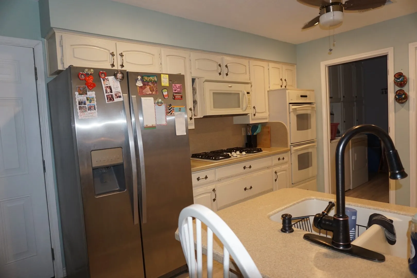 Single Family Residence For Sale in Kaufman County , 1408 Overlook Drive, Kaufman, Texas 75142, 4 Bedroom, 3 Bathroom, 2 Garage spaces, 2,377 Sqft, built in 1988, mls#21388822, Real Estate Agent in Kaufman, Homes For Sale in Kaufman county, Homes For Sale in Kaufman, Realtor in Kaufman Texas, Real Estate Brokerage Independent Realty Texas, Luminita Cordes Realtor