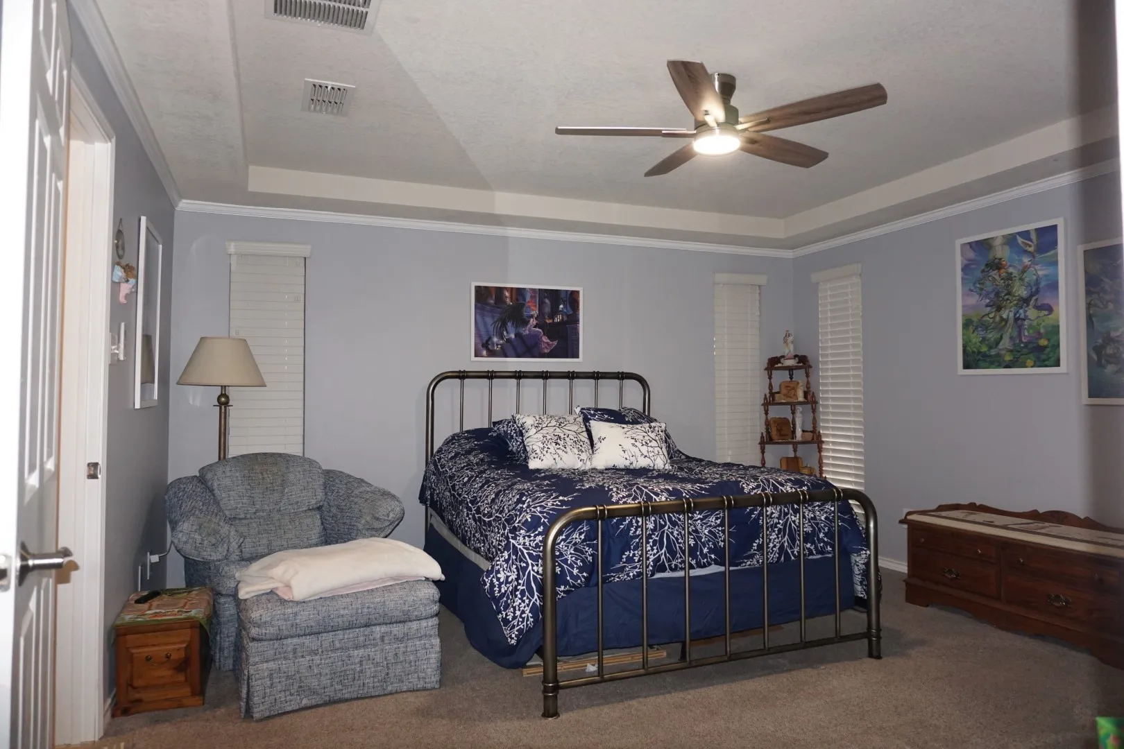 Single Family Residence For Sale in Kaufman County , 1408 Overlook Drive, Kaufman, Texas 75142, 4 Bedroom, 3 Bathroom, 2 Garage spaces, 2,377 Sqft, built in 1988, mls#21388822, Real Estate Agent in Kaufman, Homes For Sale in Kaufman county, Homes For Sale in Kaufman, Realtor in Kaufman Texas, Real Estate Brokerage Independent Realty Texas, Luminita Cordes Realtor
