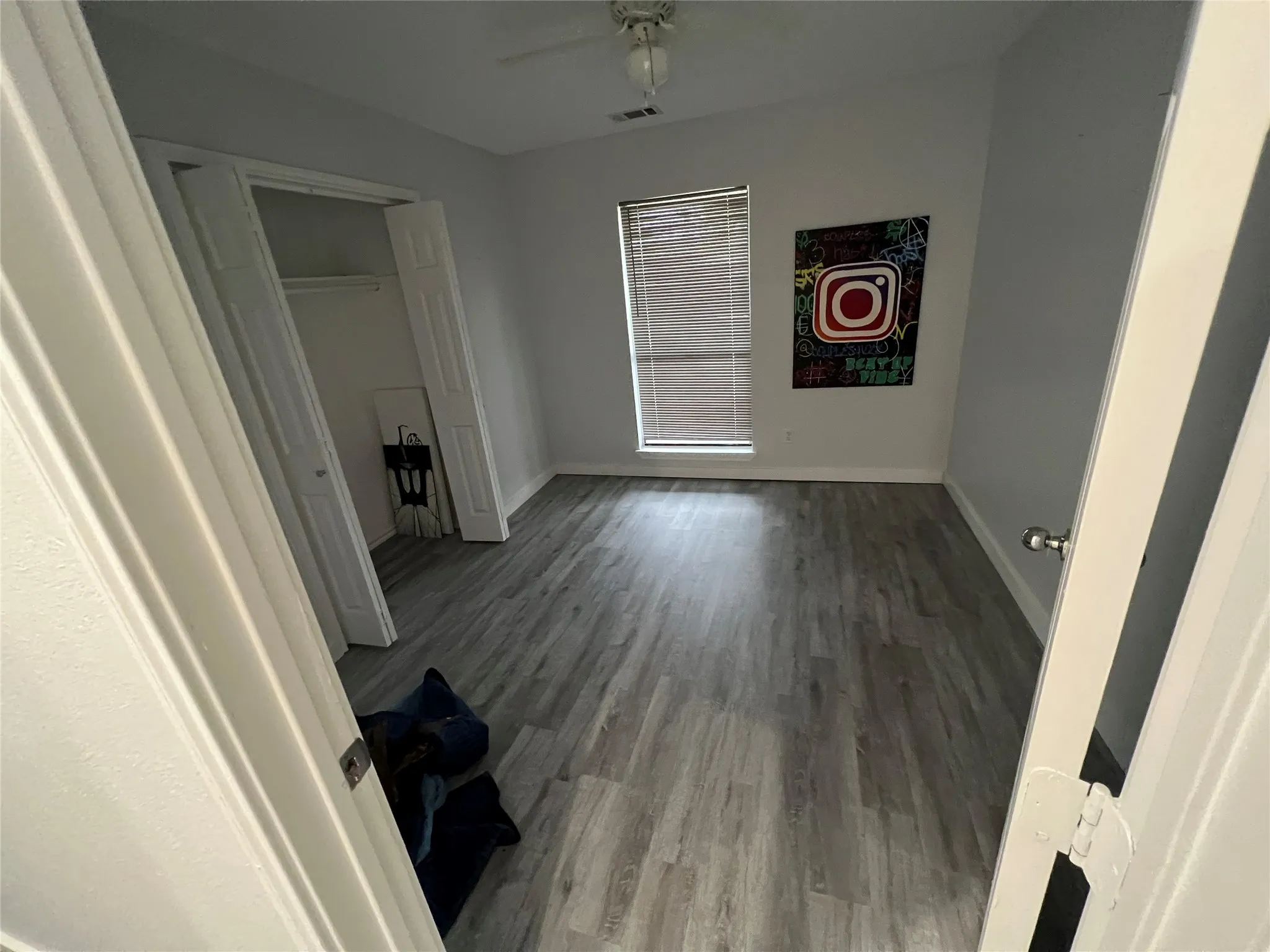 Single Family Residence For Rent in Denton County , 5640 Truitt Street, The Colony, Texas 75056, 3 Bedroom, 2 Bathroom, 2 Garage spaces, 1,711 Sqft, built in 1983, mls#21391450, Real Estate Agent in The Colony, Homes For Rent in Denton county, Homes For Rent in The Colony, Realtor in The Colony Texas, Real Estate Brokerage Independent Realty Texas, Luminita Cordes Realtor