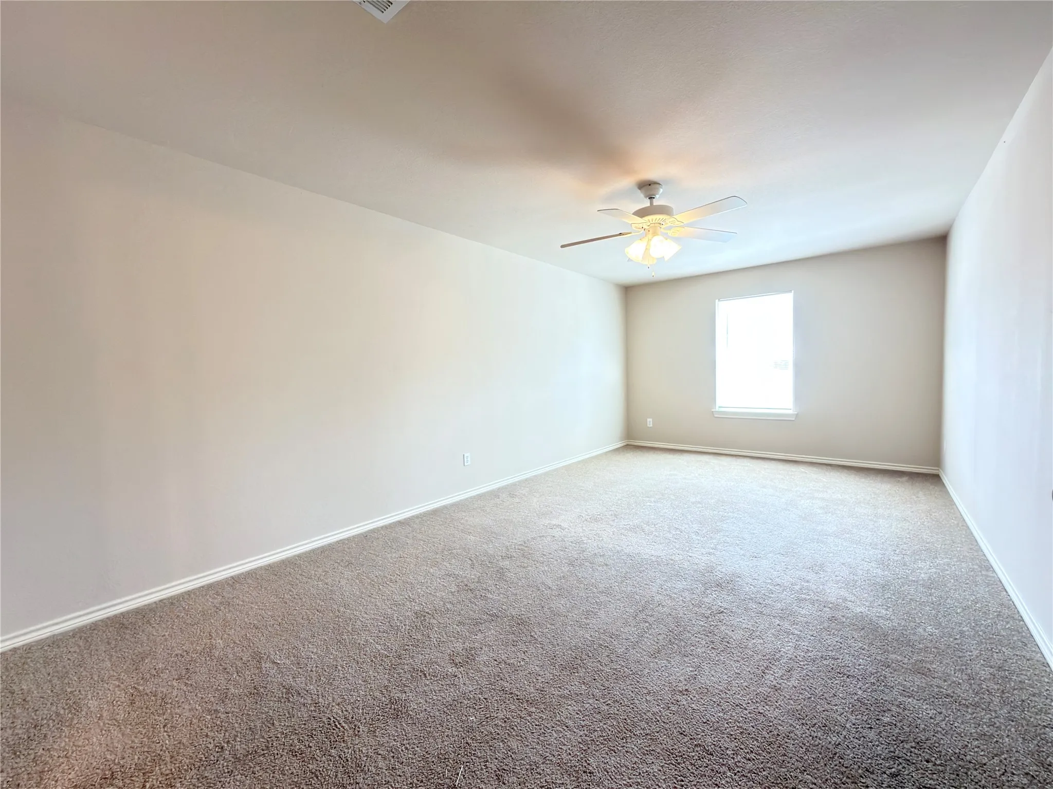 Single Family Residence For Rent in Collin County , 916 Parkplace Ridge, Princeton, Texas 75407, 3 Bedroom, 3 Bathroom, 2 Garage spaces, 1,385 Sqft, built in 2009, mls#21392398, Real Estate Agent in Princeton, Homes For Rent in Collin county, Homes For Rent in Princeton, Realtor in Princeton Texas, Real Estate Brokerage Independent Realty Texas, Luminita Cordes Realtor