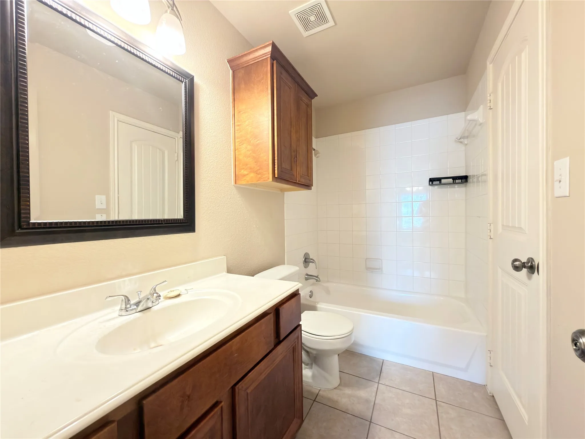 Single Family Residence For Rent in Collin County , 916 Parkplace Ridge, Princeton, Texas 75407, 3 Bedroom, 3 Bathroom, 2 Garage spaces, 1,385 Sqft, built in 2009, mls#21392398, Real Estate Agent in Princeton, Homes For Rent in Collin county, Homes For Rent in Princeton, Realtor in Princeton Texas, Real Estate Brokerage Independent Realty Texas, Luminita Cordes Realtor