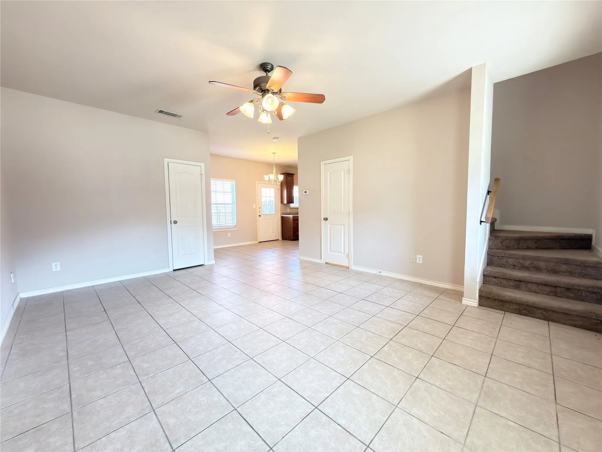 Single Family Residence For Rent in Collin County , 916 Parkplace Ridge, Princeton, Texas 75407, 3 Bedroom, 3 Bathroom, 2 Garage spaces, 1,385 Sqft, built in 2009, mls#21392398, Real Estate Agent in Princeton, Homes For Rent in Collin county, Homes For Rent in Princeton, Realtor in Princeton Texas, Real Estate Brokerage Independent Realty Texas, Luminita Cordes Realtor