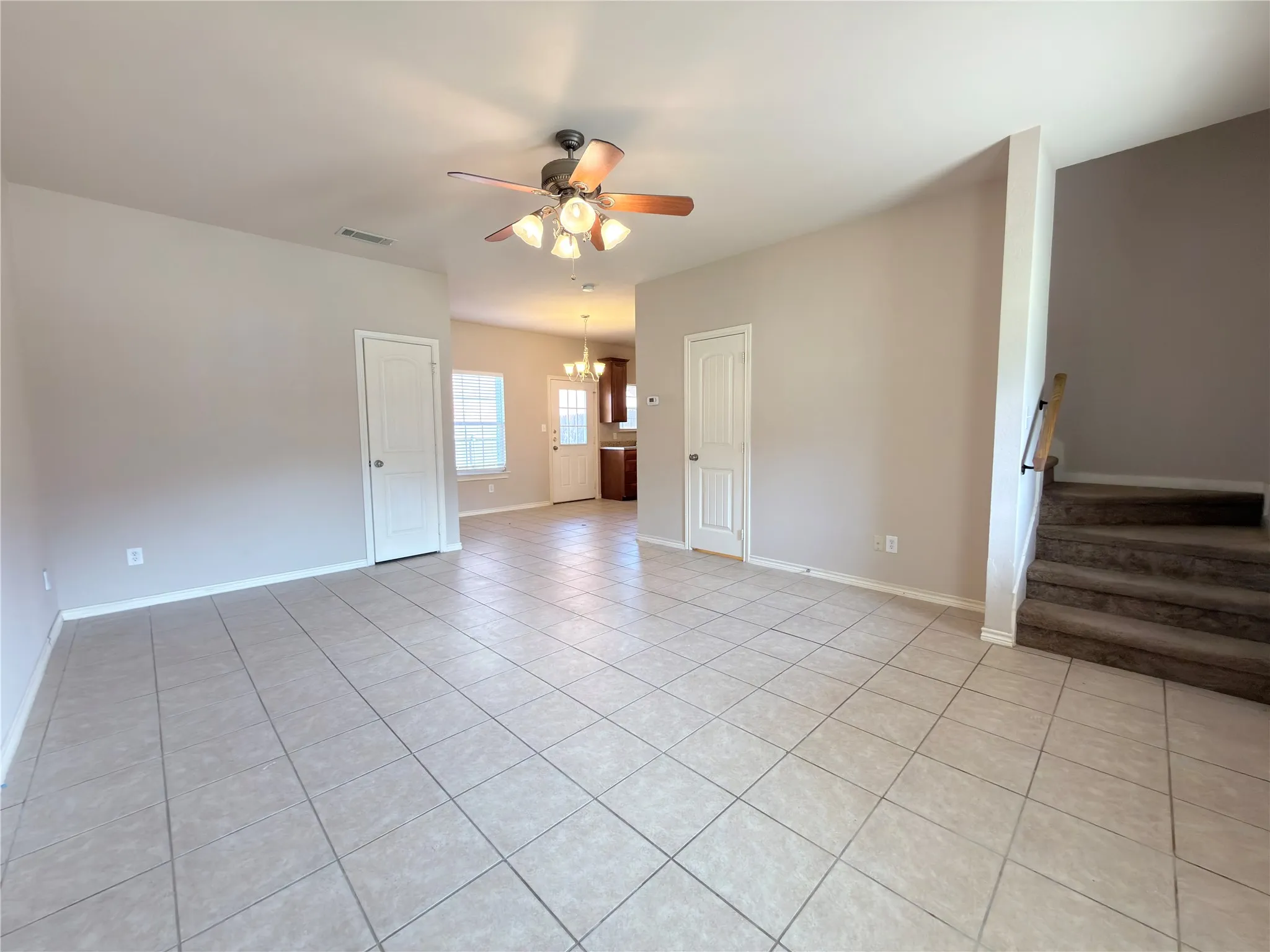 Single Family Residence For Rent in Collin County , 916 Parkplace Ridge, Princeton, Texas 75407, 3 Bedroom, 3 Bathroom, 2 Garage spaces, 1,385 Sqft, built in 2009, mls#21392398, Real Estate Agent in Princeton, Homes For Rent in Collin county, Homes For Rent in Princeton, Realtor in Princeton Texas, Real Estate Brokerage Independent Realty Texas, Luminita Cordes Realtor